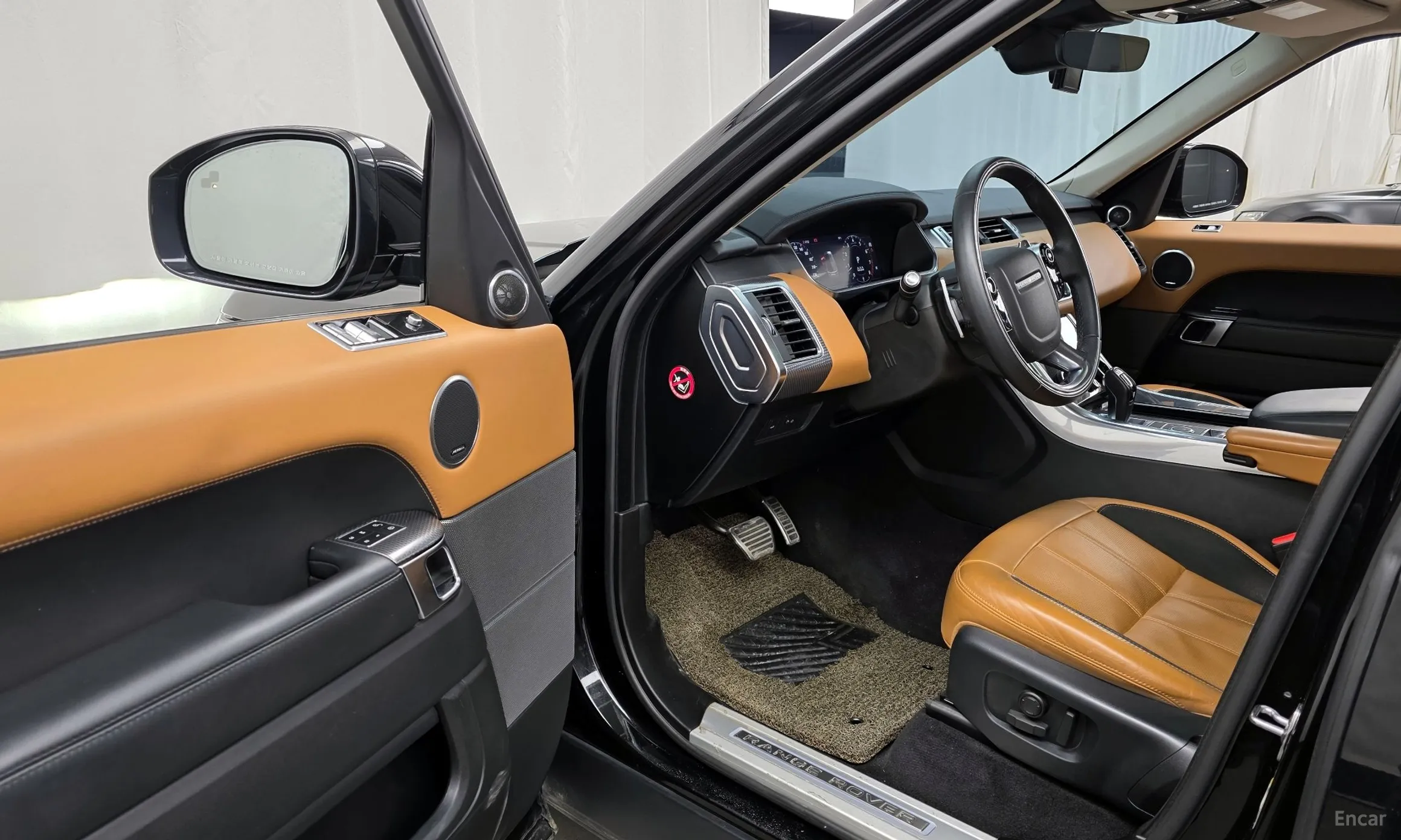 Land Rover Range Rover Sport 2nd Generation превью 10