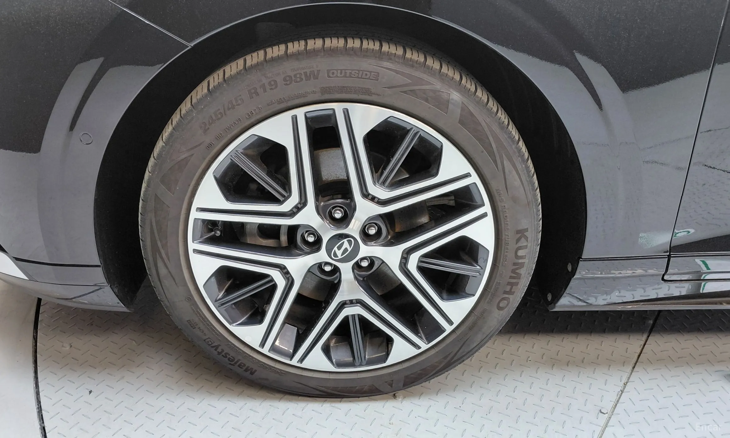 Hyundai Grandeur (GN7) превью 5