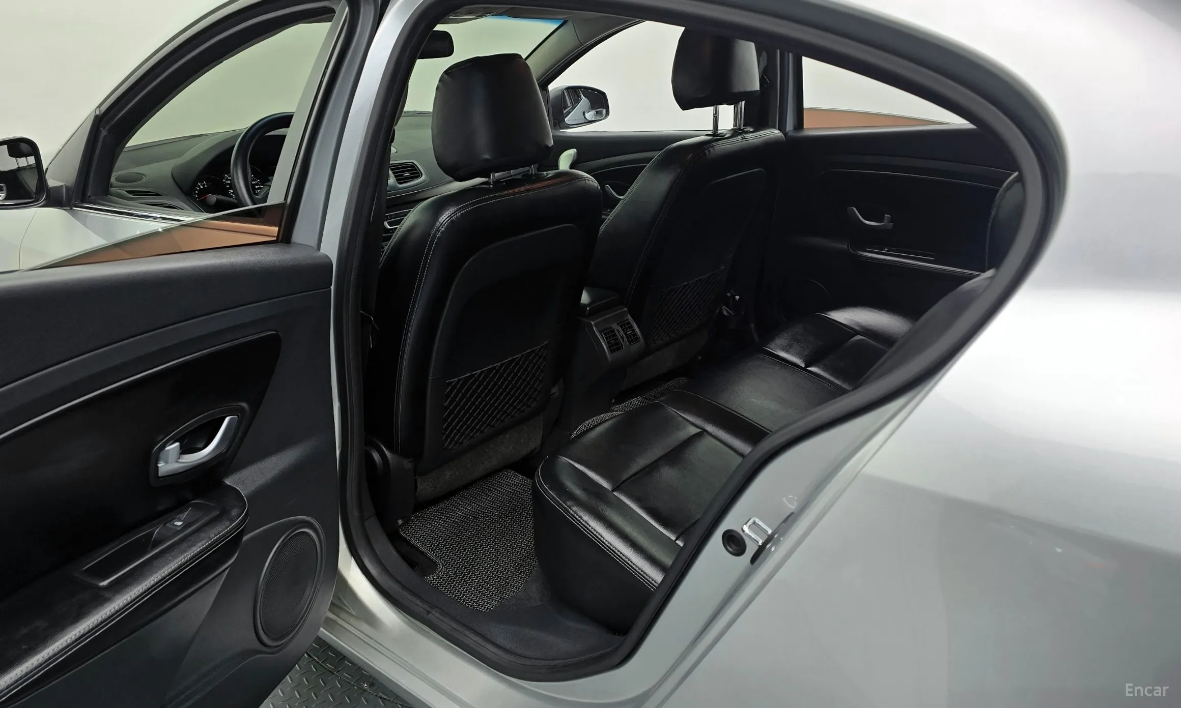 Renault Korea (Samsung) SM3 превью 12