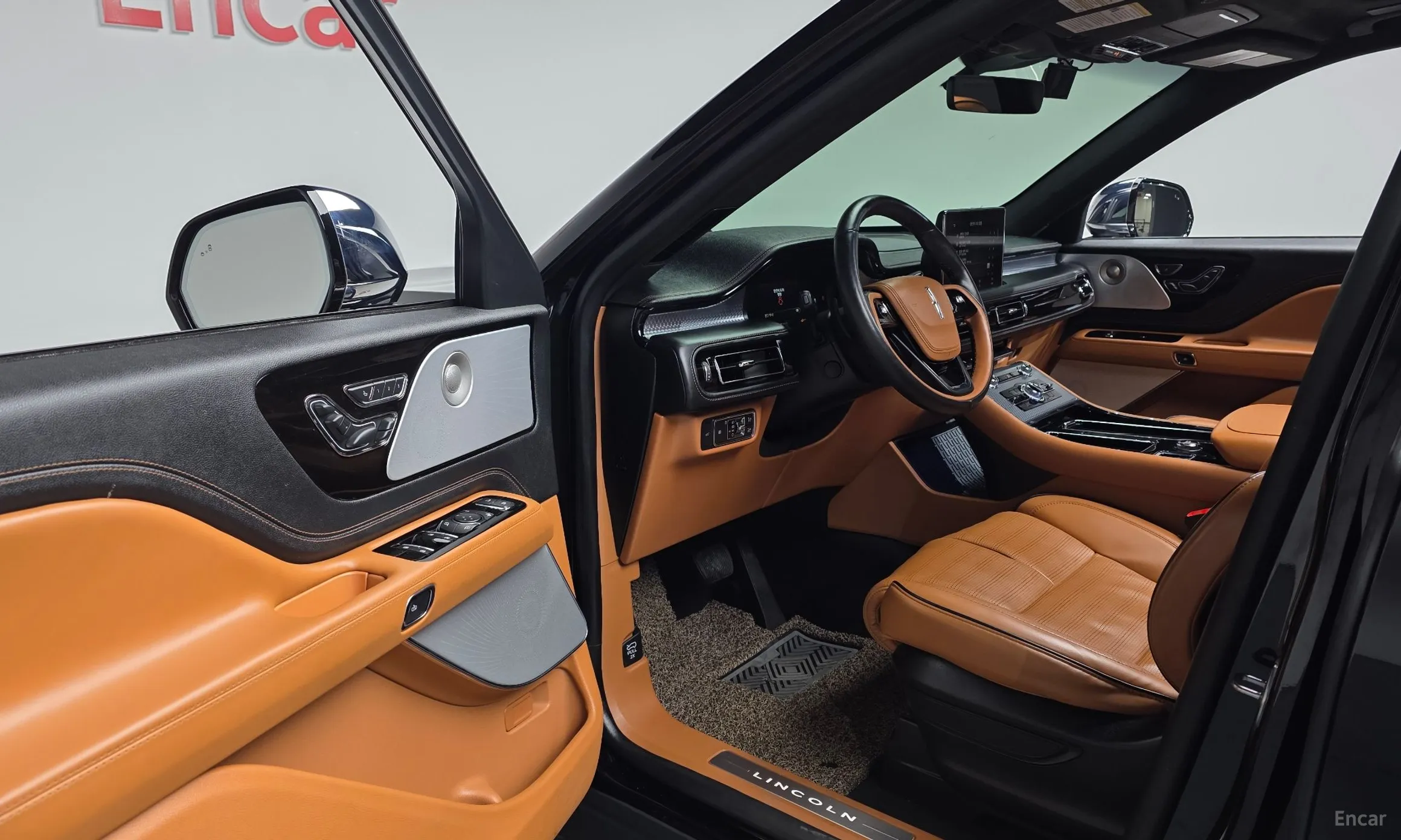 Lincoln Aviator 2nd Generation превью 10
