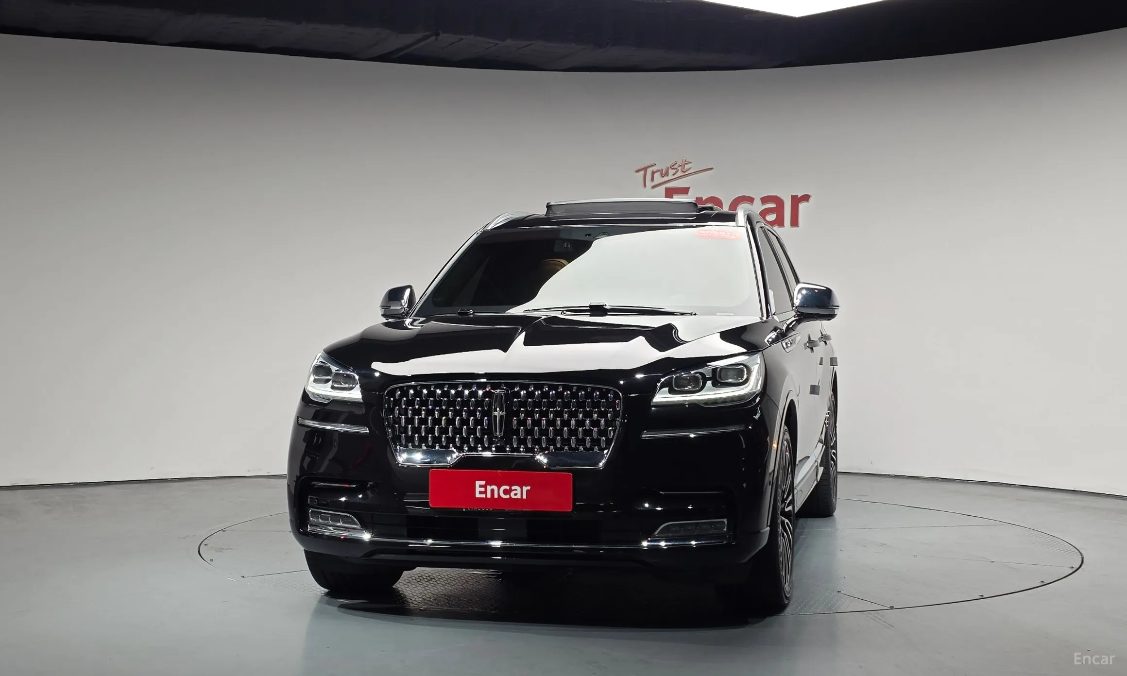Lincoln Aviator 2nd Generation превью 3