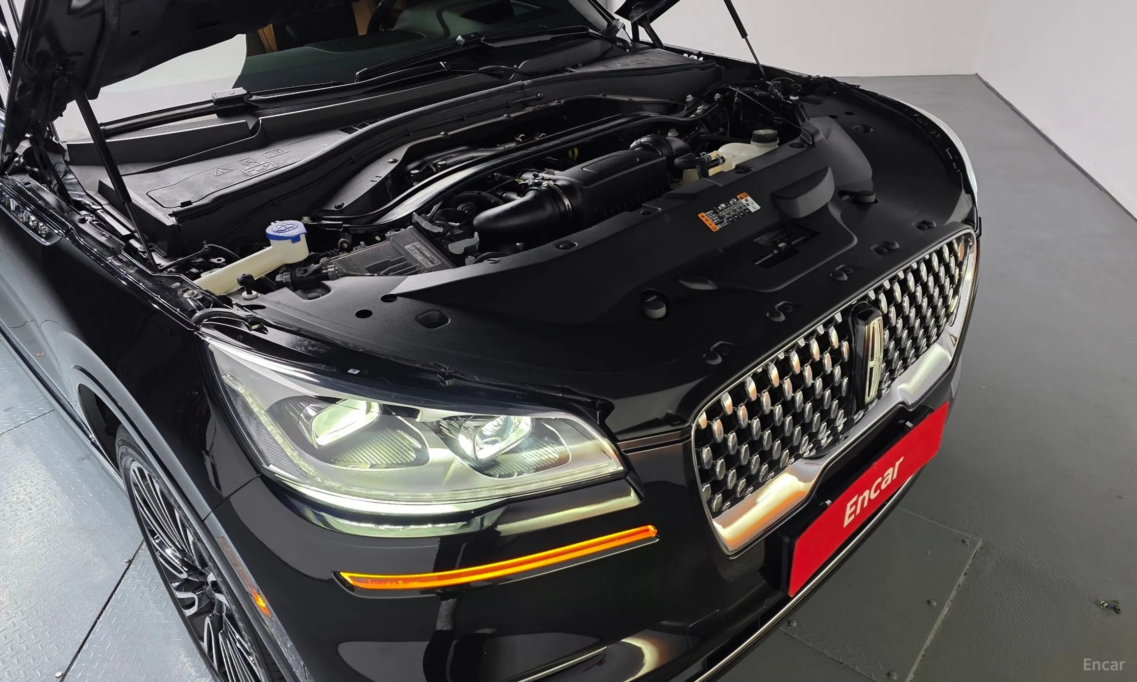 Lincoln Aviator 2nd Generation превью 6