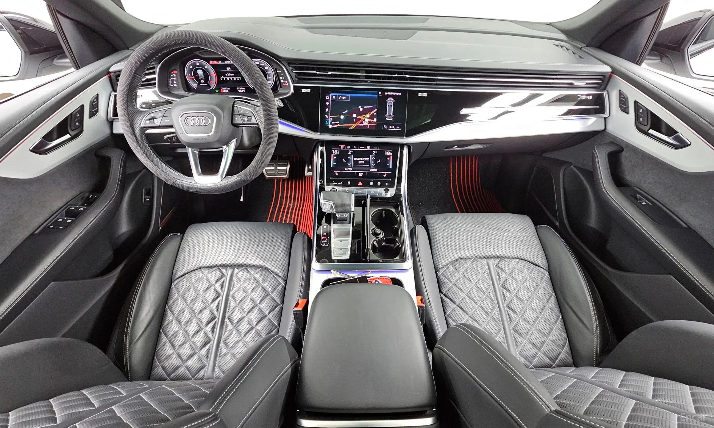 Audi Q8 (4M) превью 7