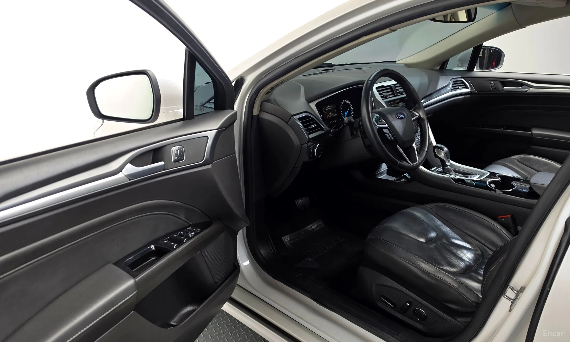 Ford Mondeo 4th Generation превью 10