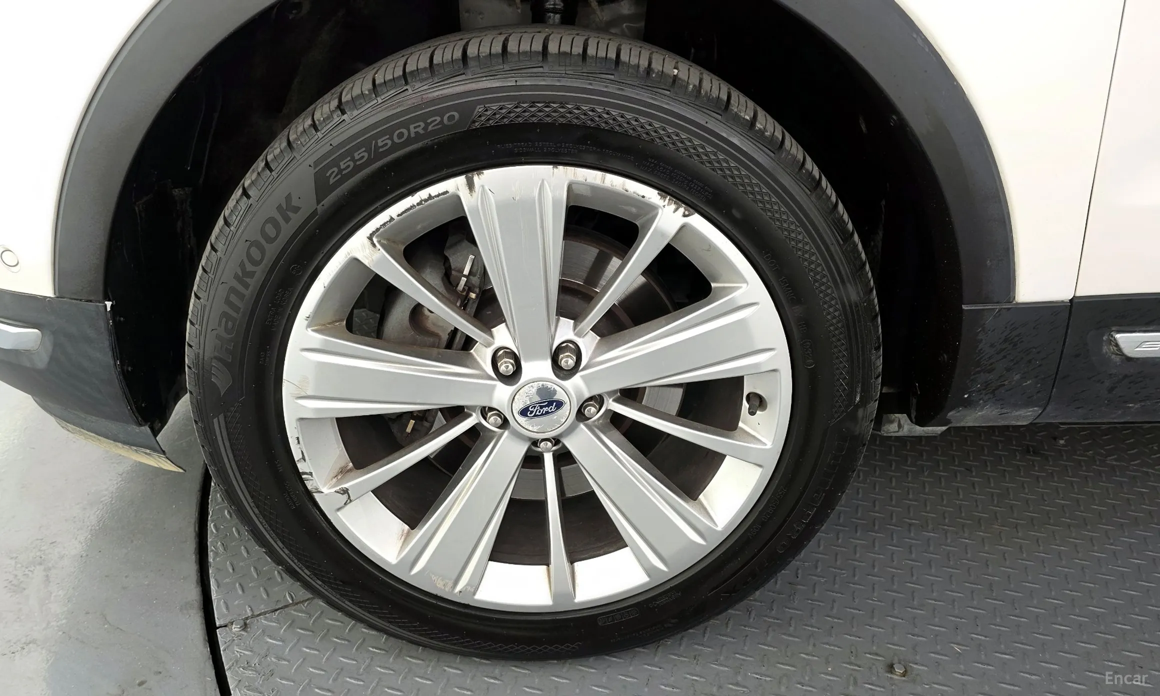 Ford Explorer превью 5