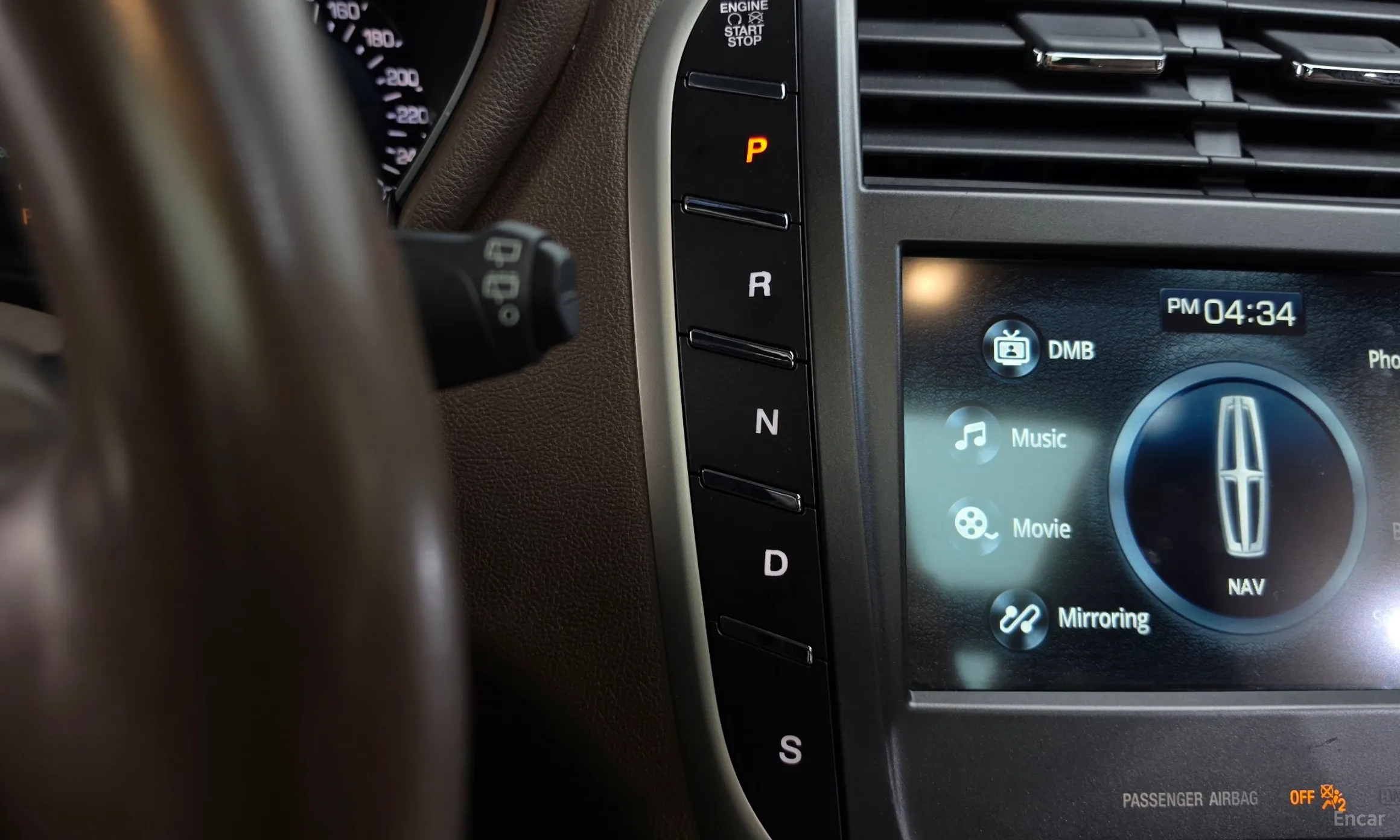 Lincoln MKC превью 9