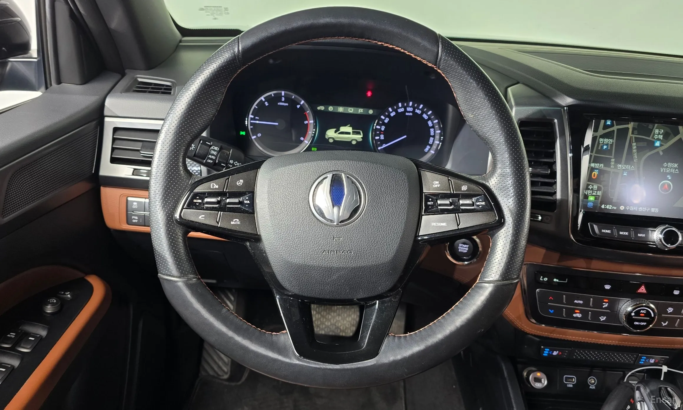 KG Mobility (SsangYong) Rexton Sports Khan превью 13