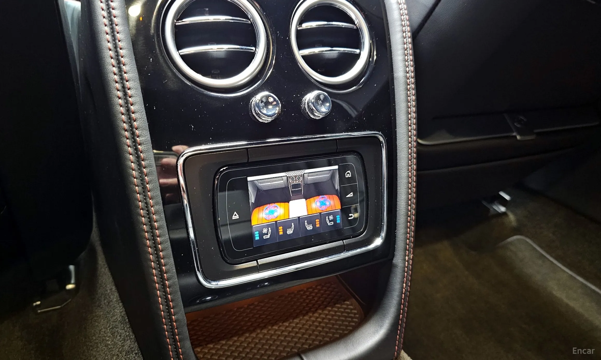 Bentley Flying Spur 2nd Generation превью 17