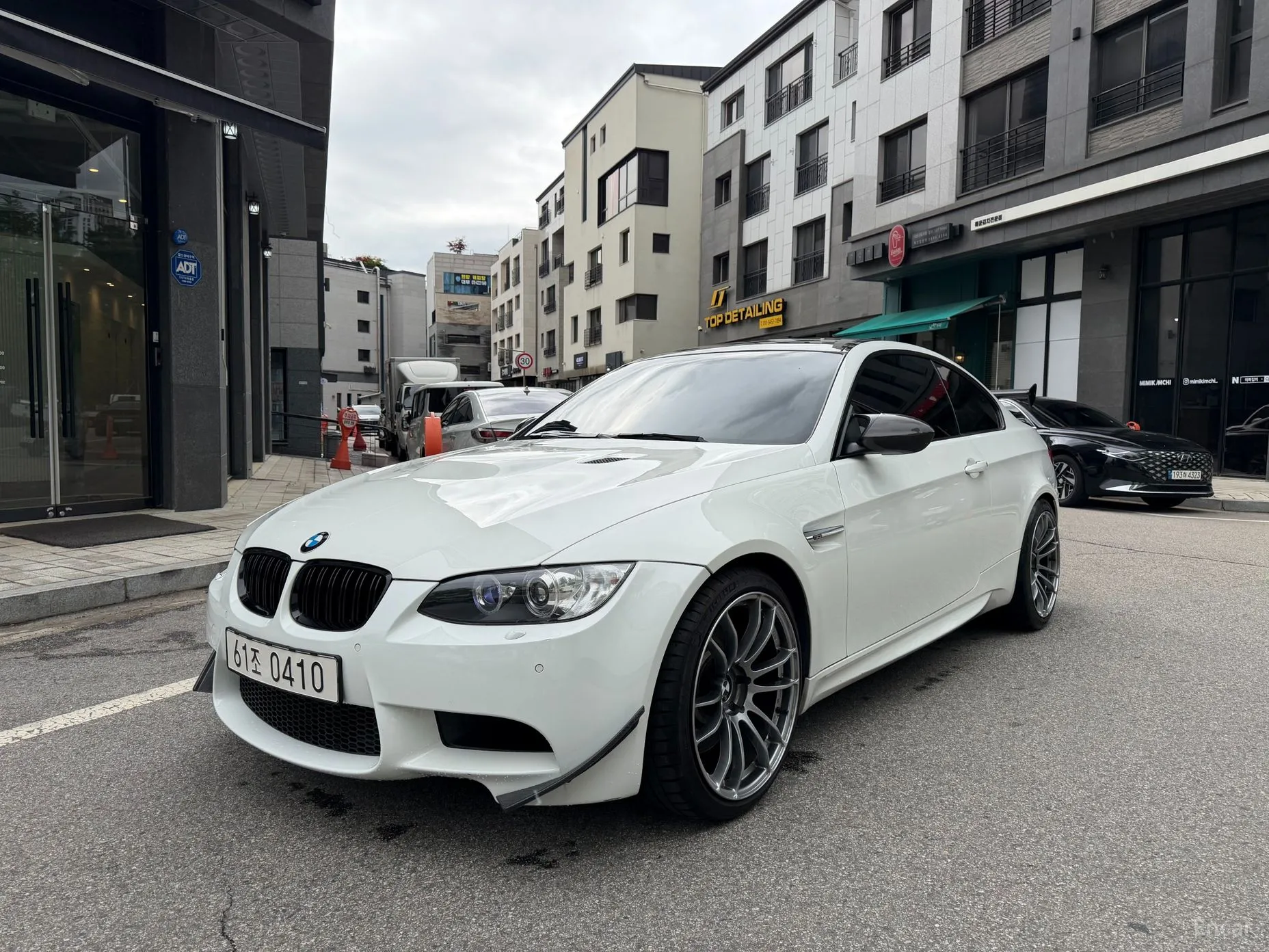BMW M3 (E90)