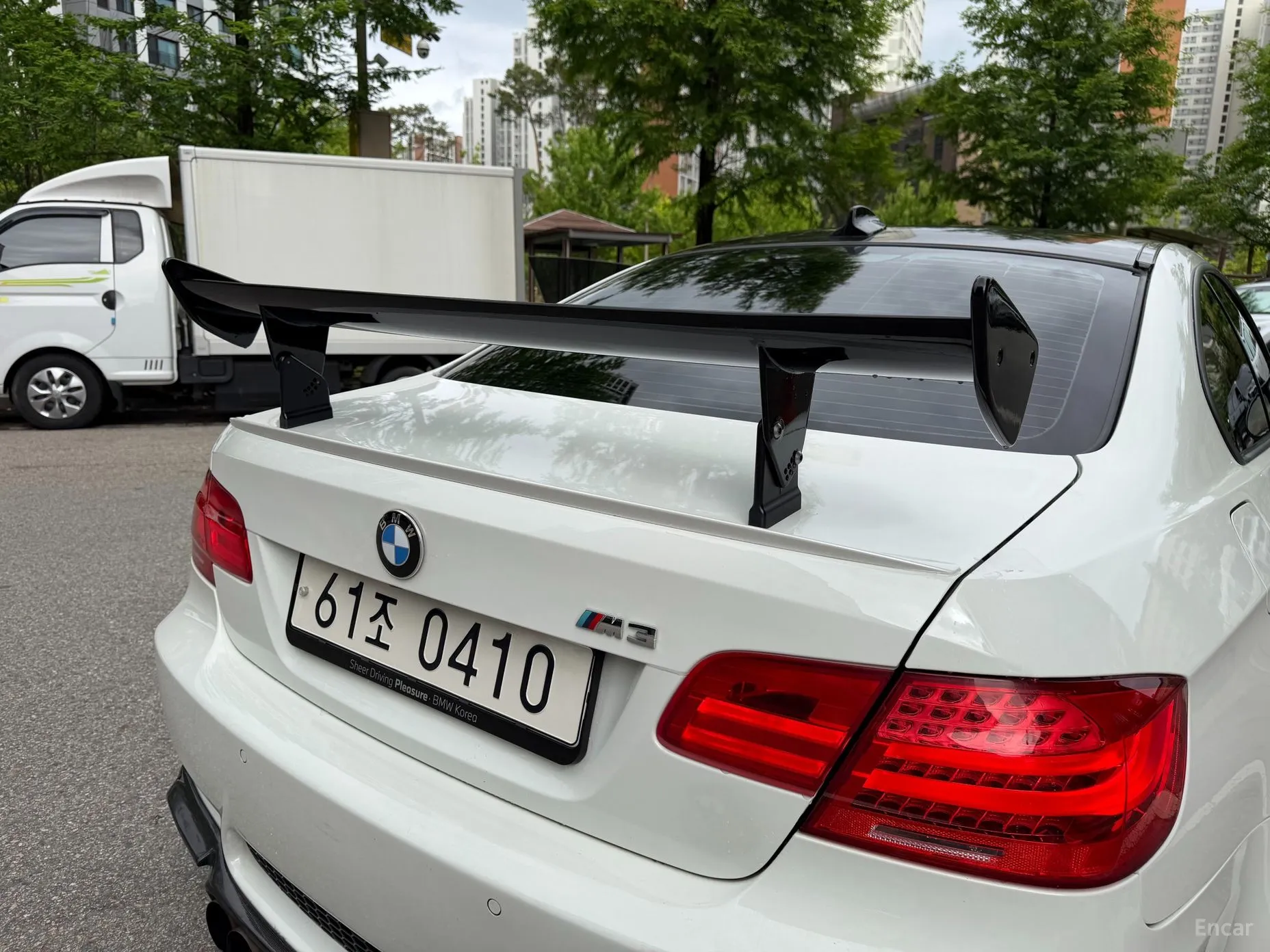 BMW M3 (E90) превью 14