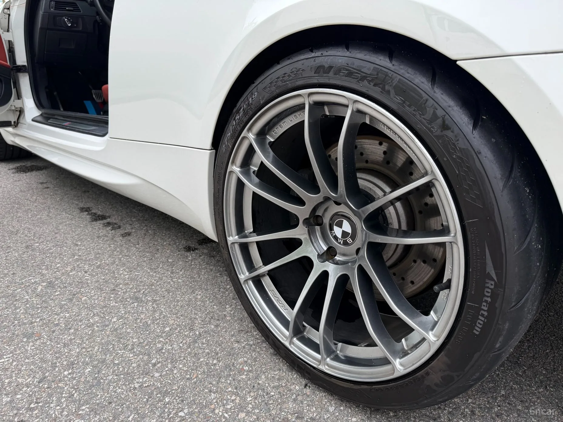 BMW M3 (E90) превью 18