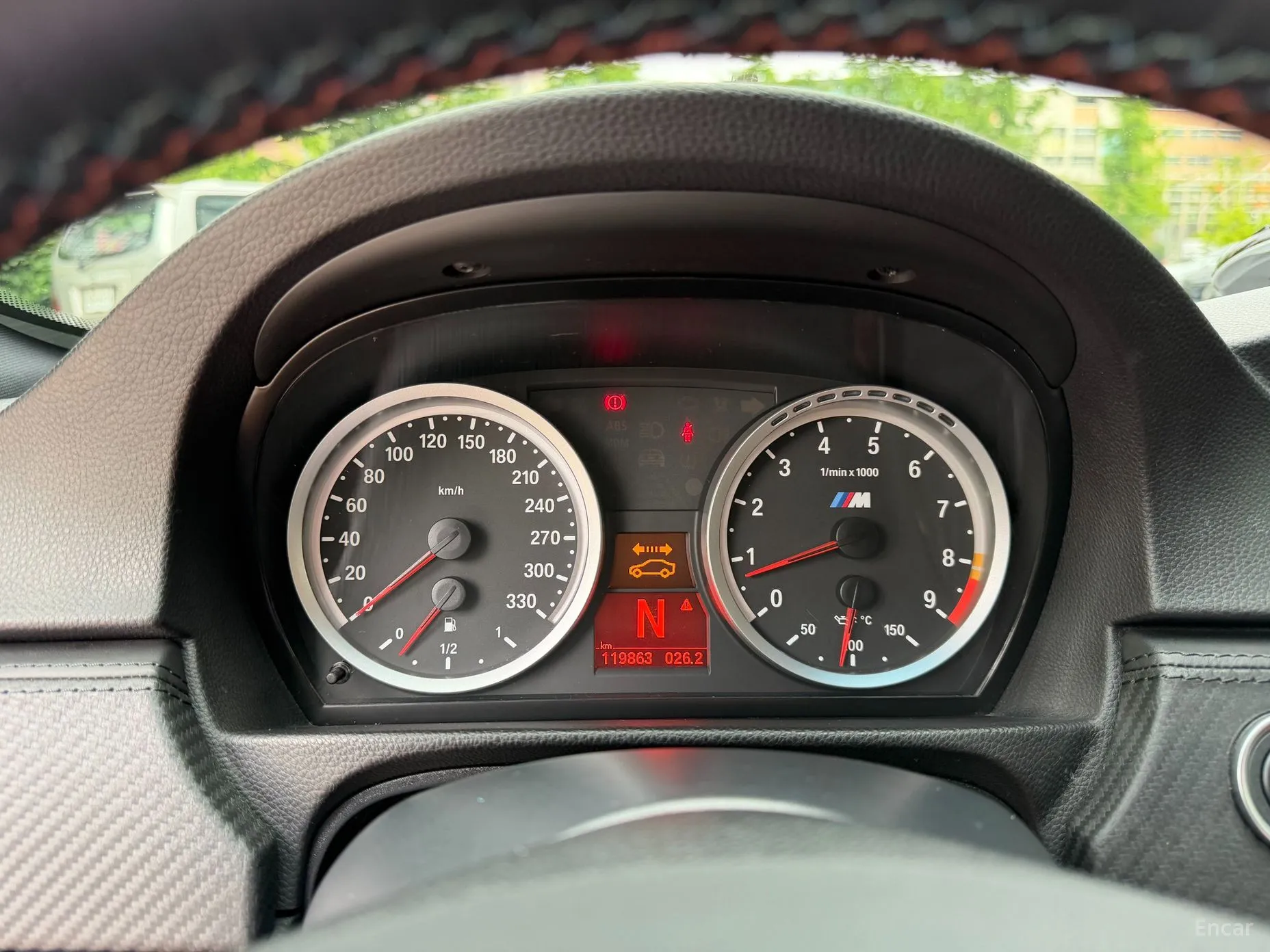 BMW M3 (E90) превью 8
