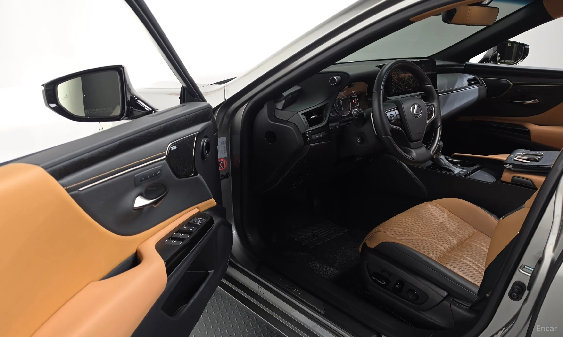 Lexus ES300h 7th Generation превью 10