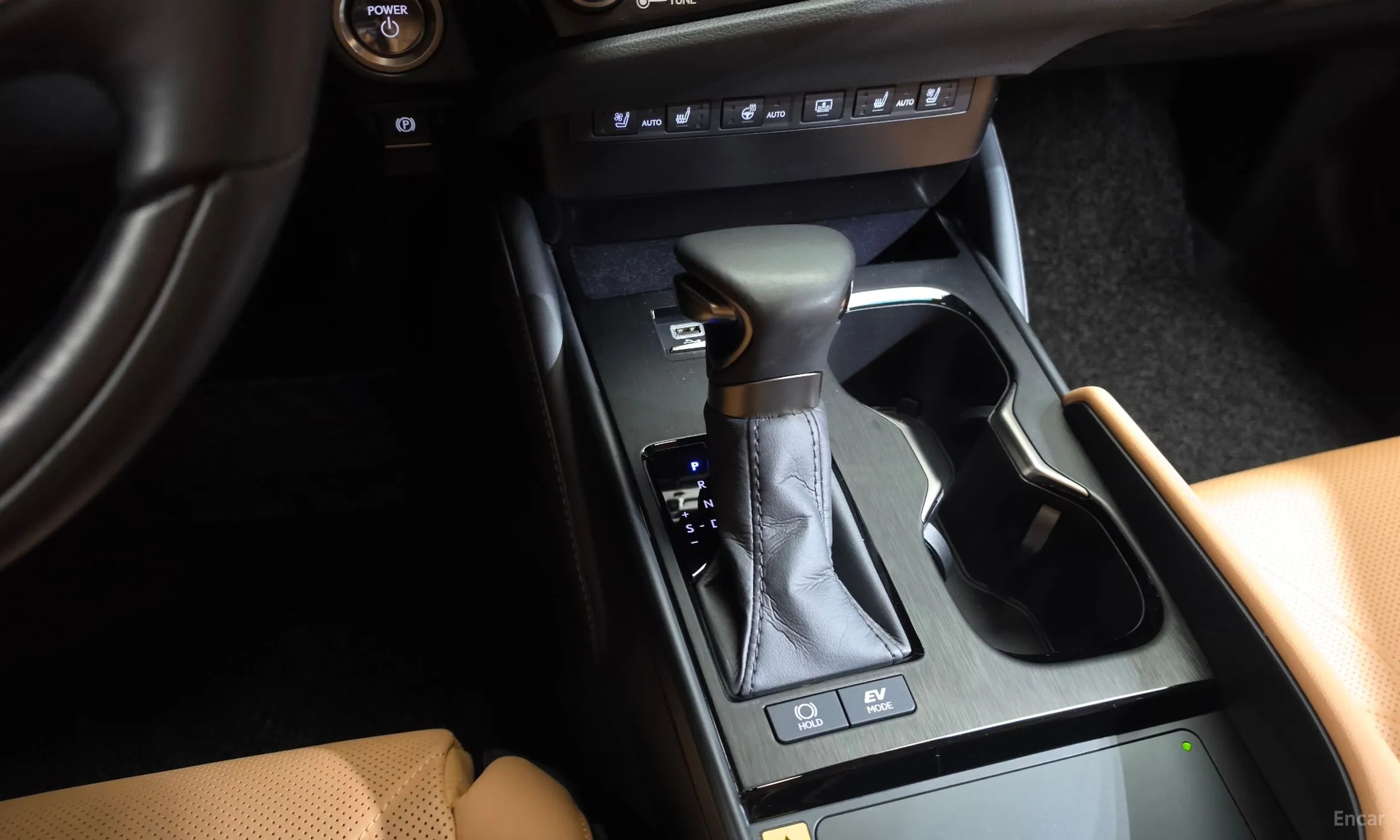 Lexus ES300h 7th Generation превью 9