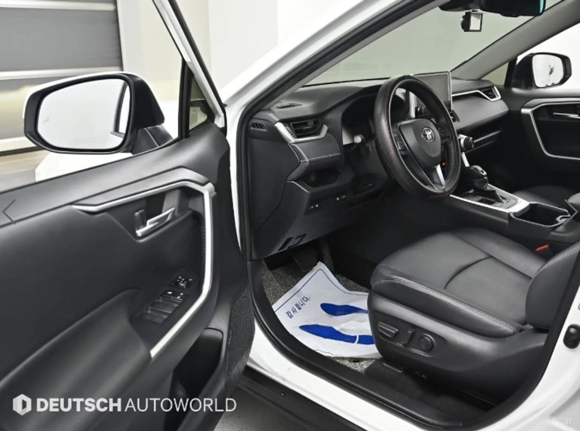 Toyota RAV4 5th Generation превью 11