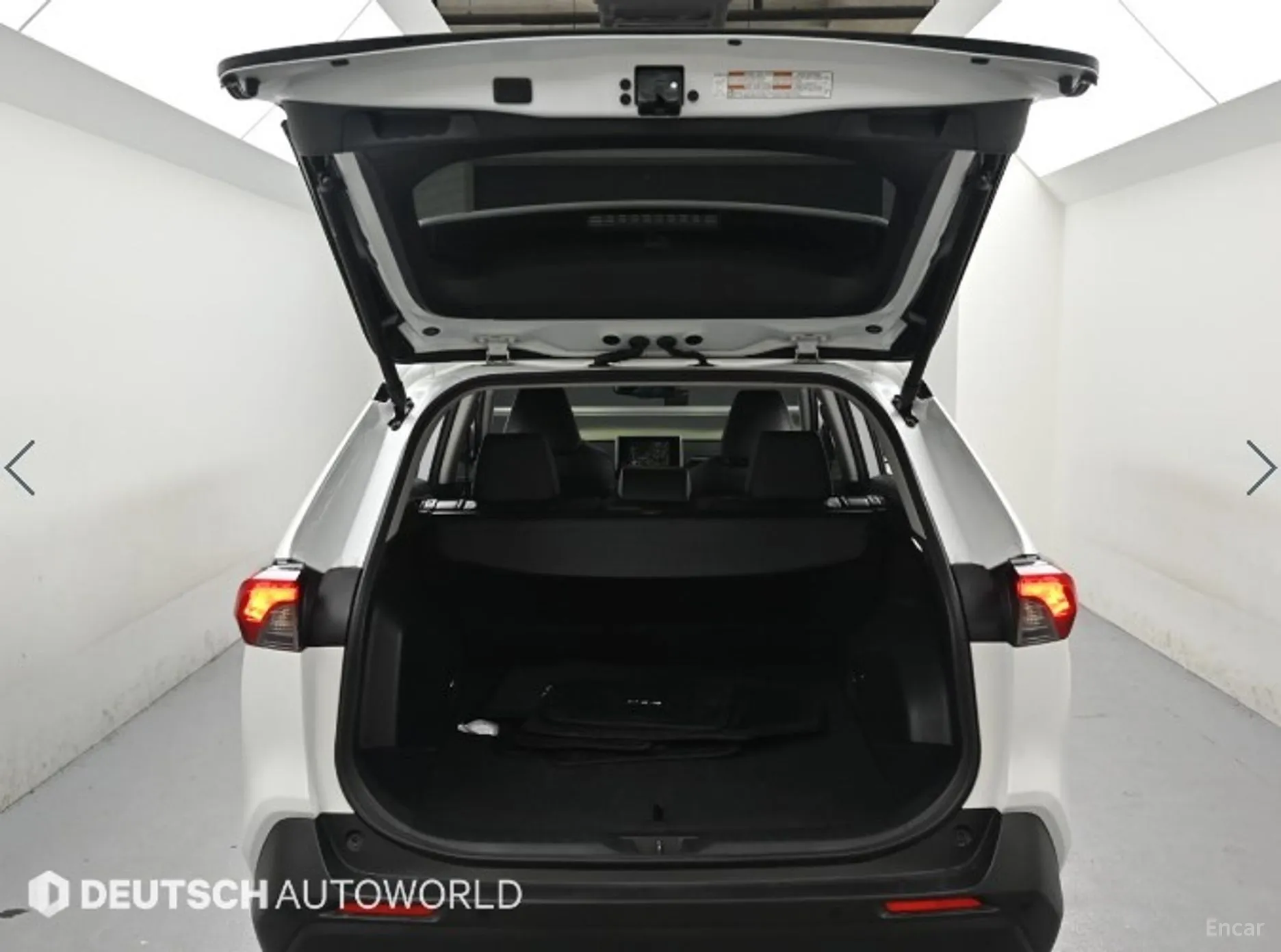 Toyota RAV4 5th Generation превью 19