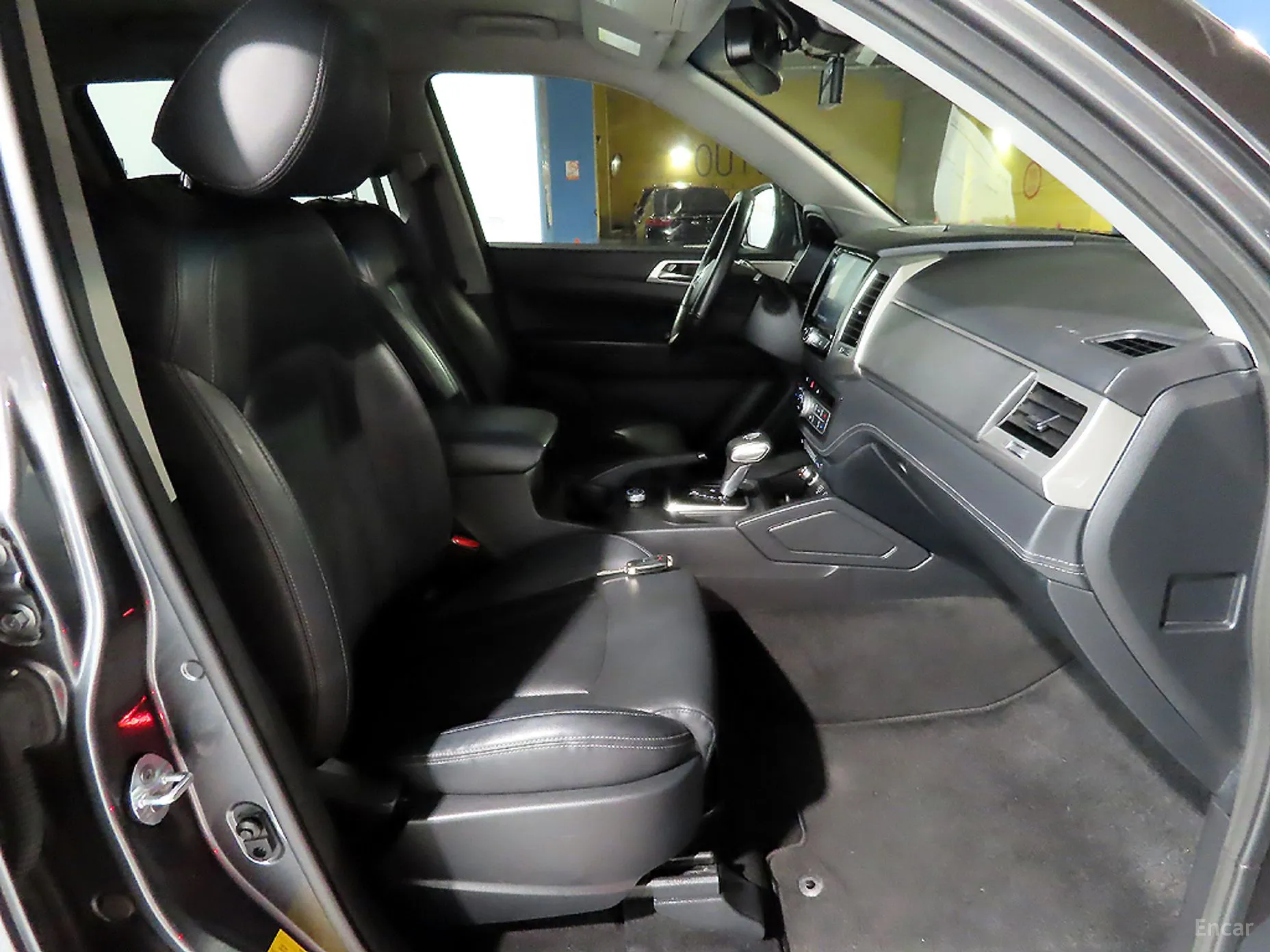 KG Mobility (SsangYong) Rexton Sports превью 11