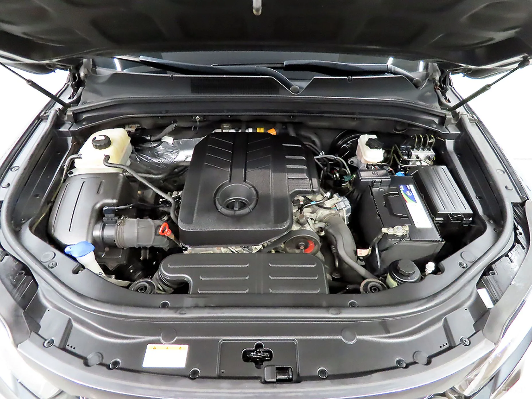 KG Mobility (SsangYong) Rexton Sports превью 6