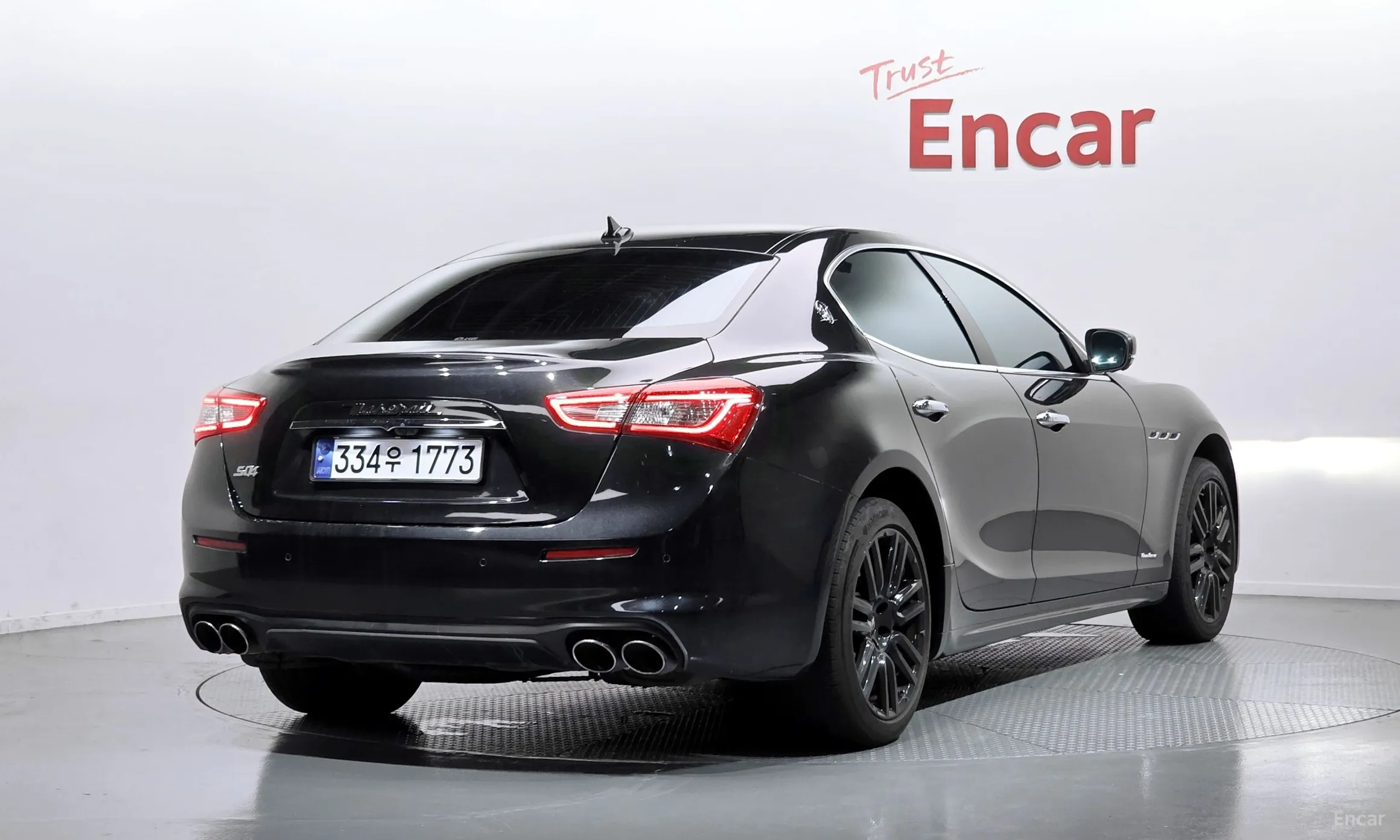 Maserati Ghibli превью 2