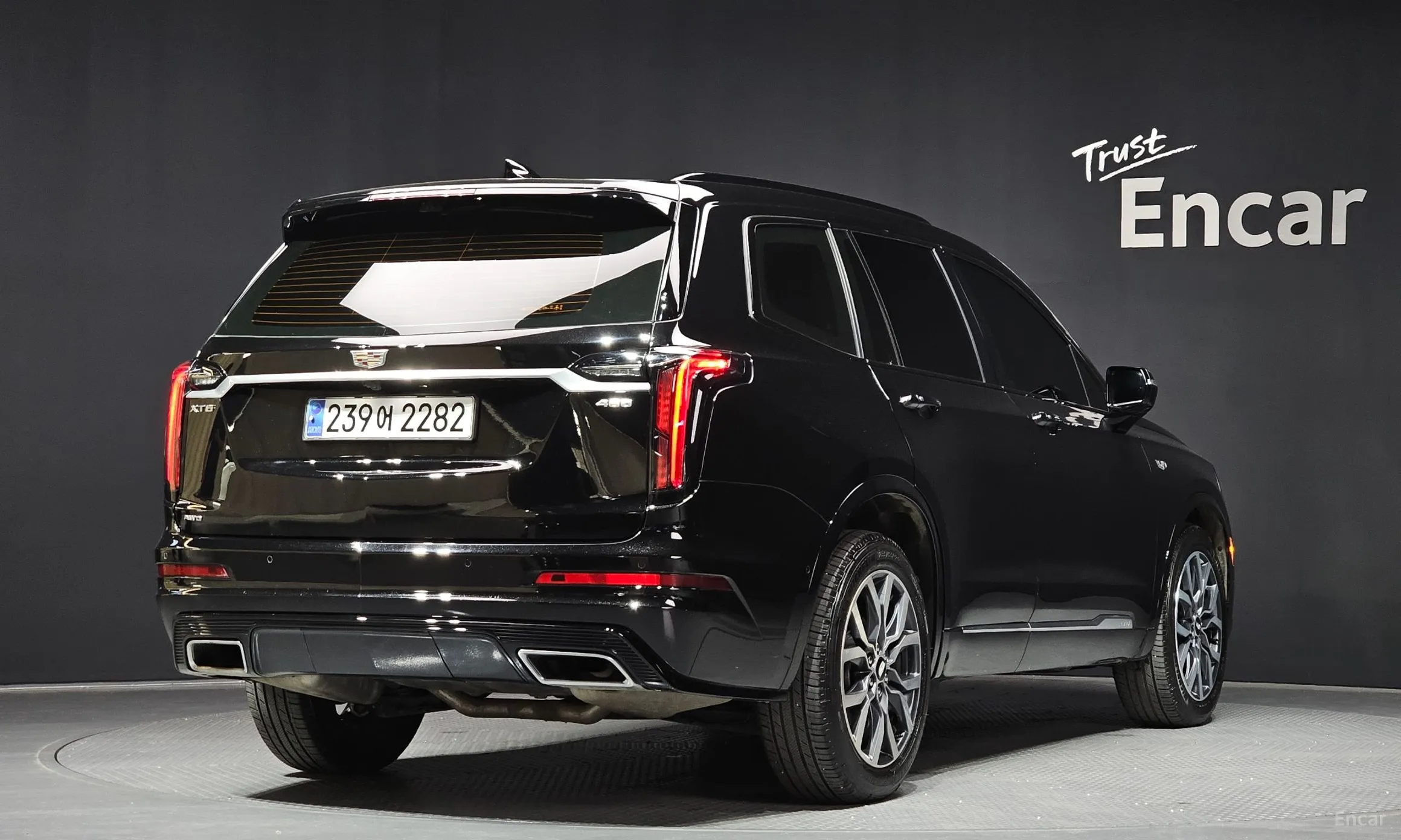 Cadillac XT6
