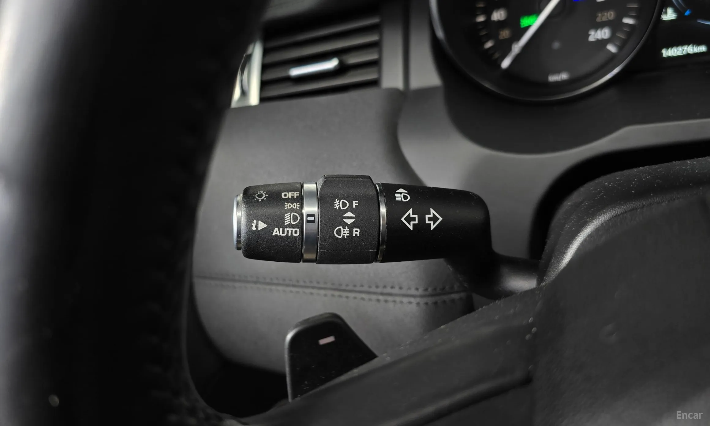 Land Rover Range Rover Evoque превью 16