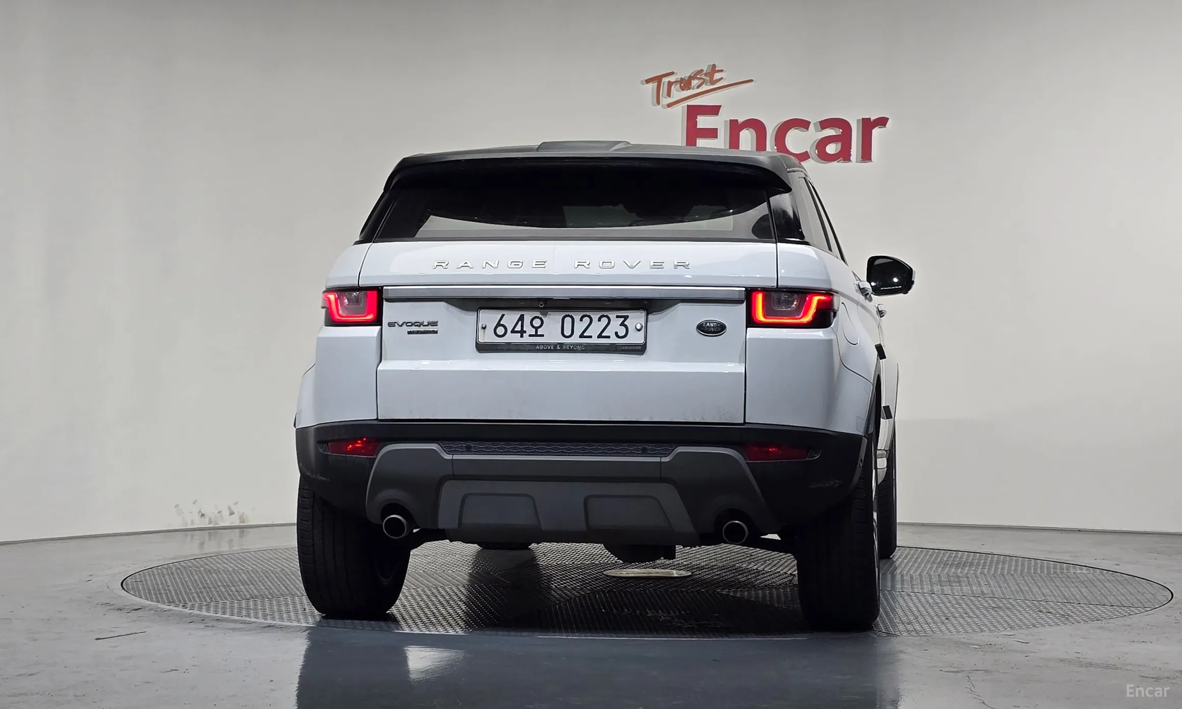 Land Rover Range Rover Evoque превью 4