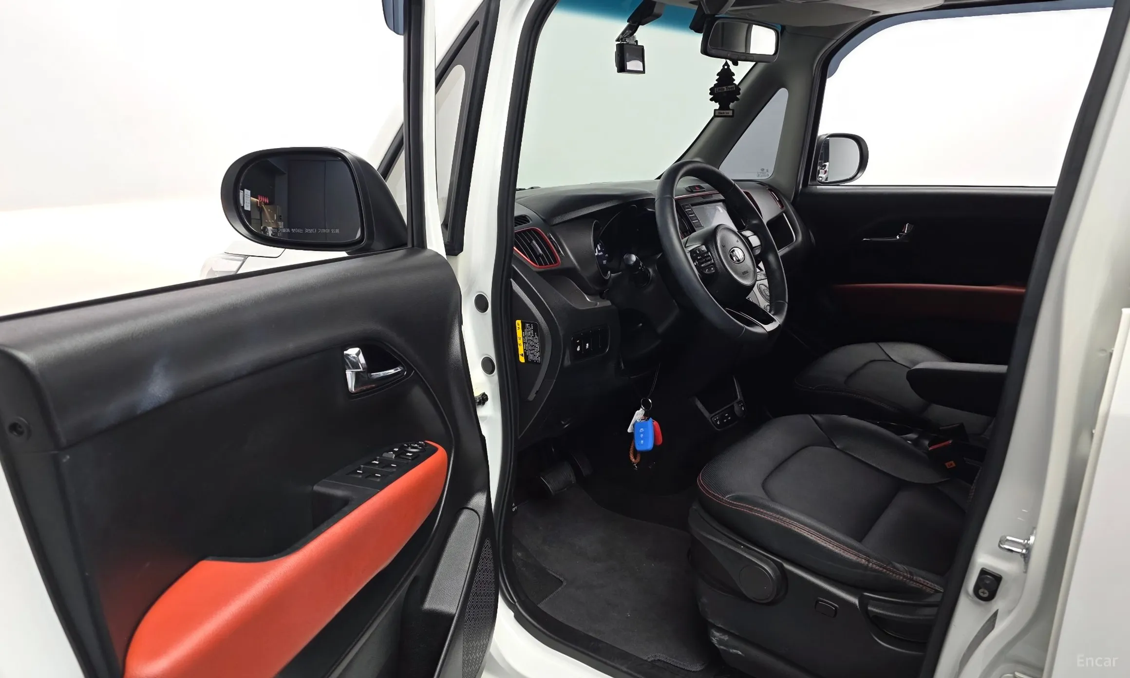 Kia Ray превью 10