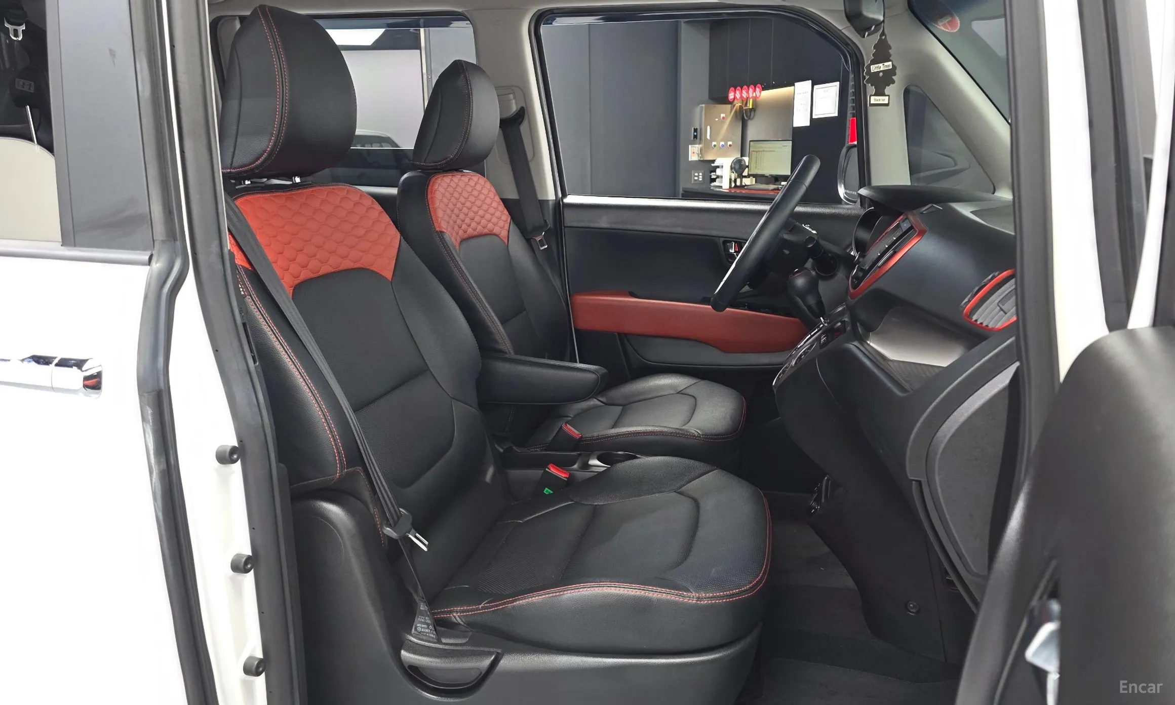 Kia Ray превью 11