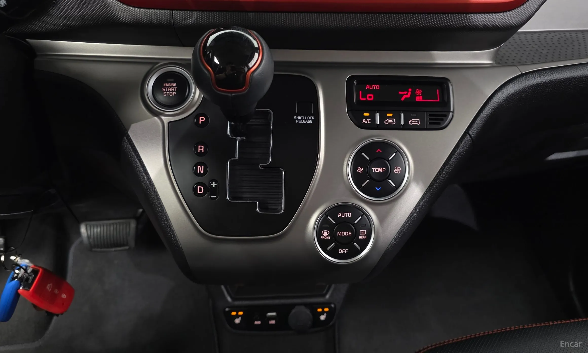 Kia Ray превью 9