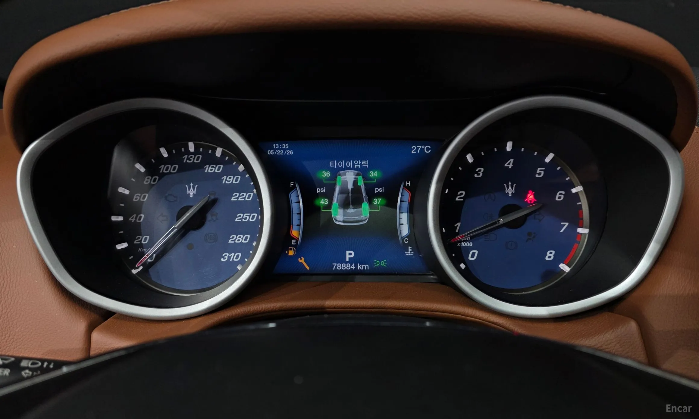 Maserati Ghibli превью 8