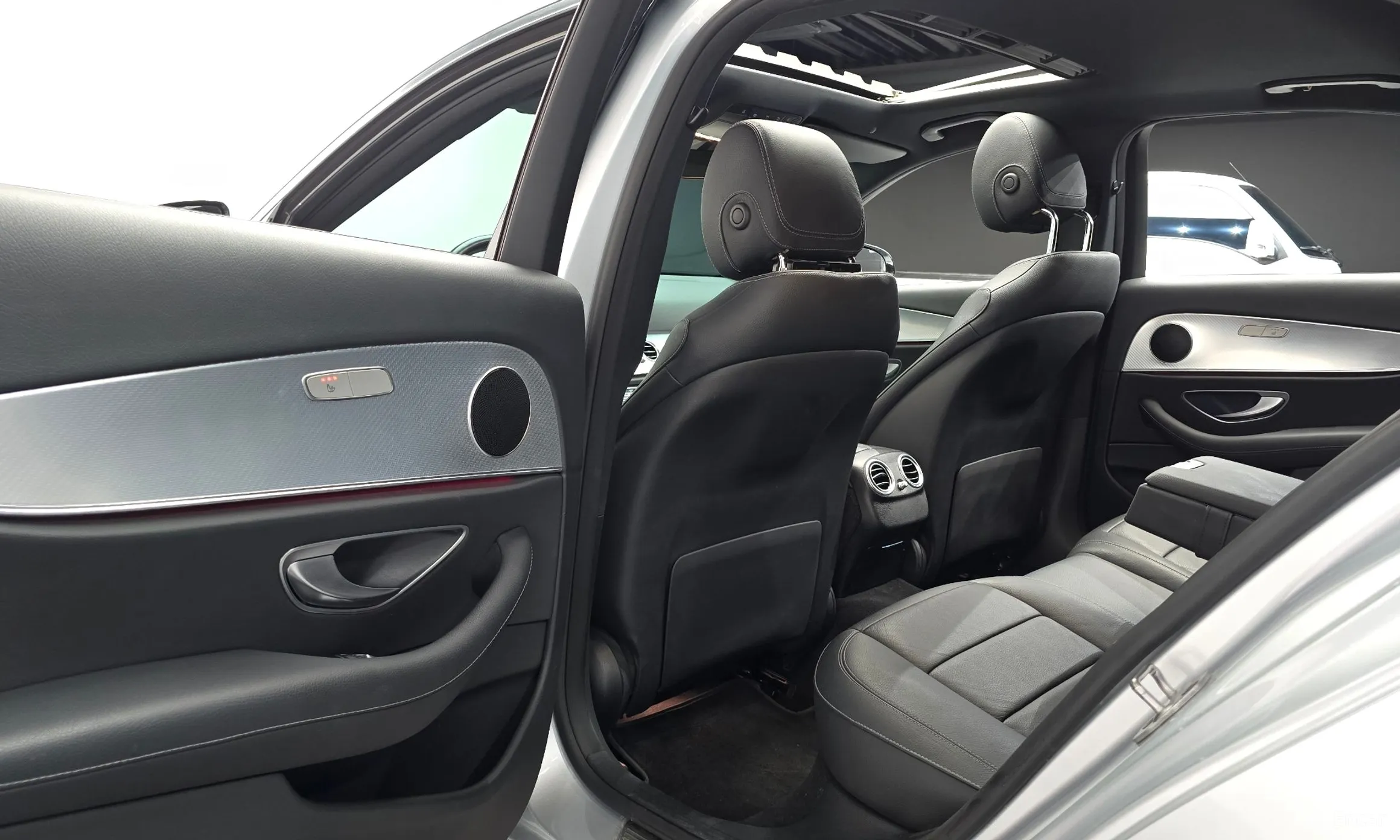Mercedes Benz E-Class W213 превью 11
