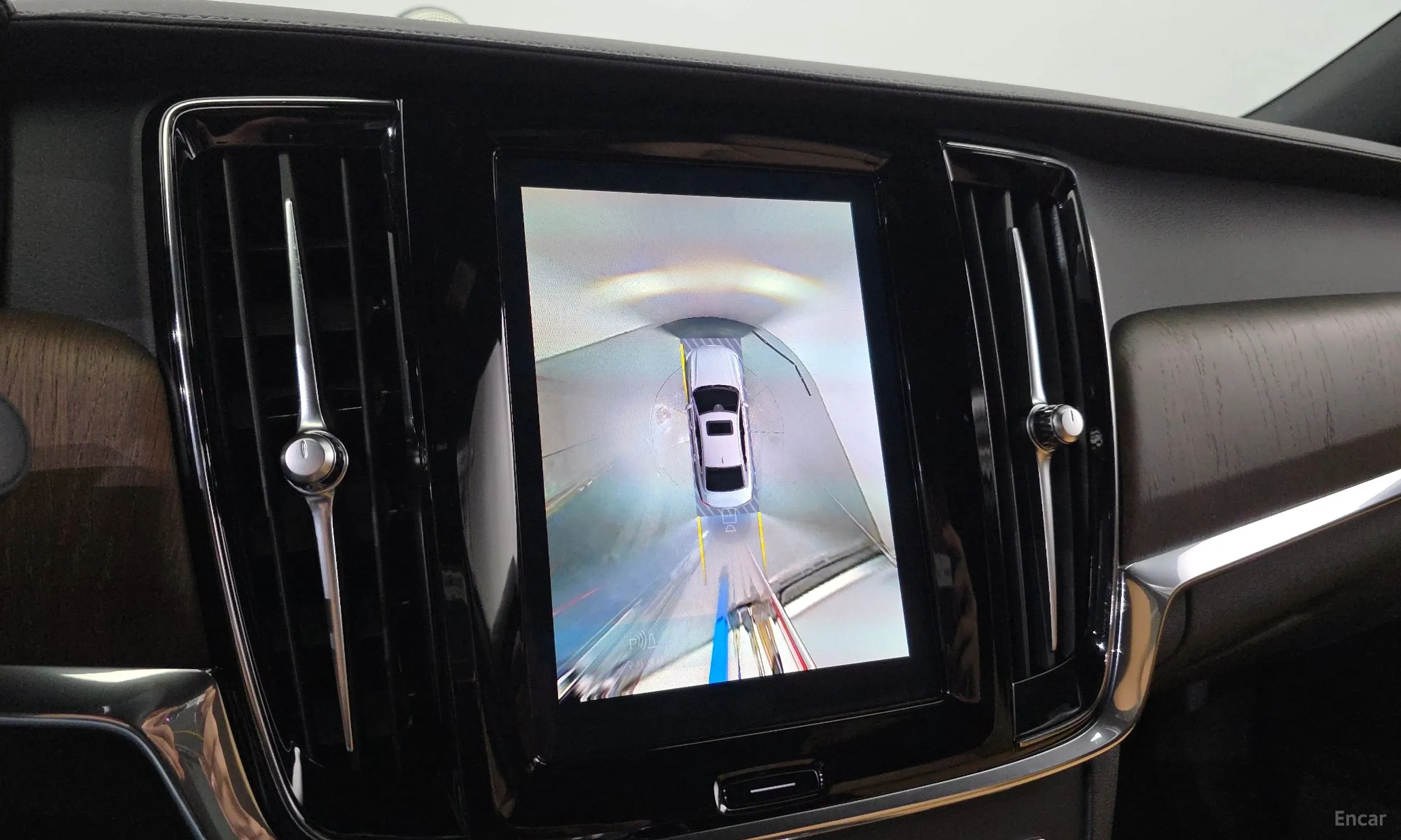 Volvo S90 превью 15