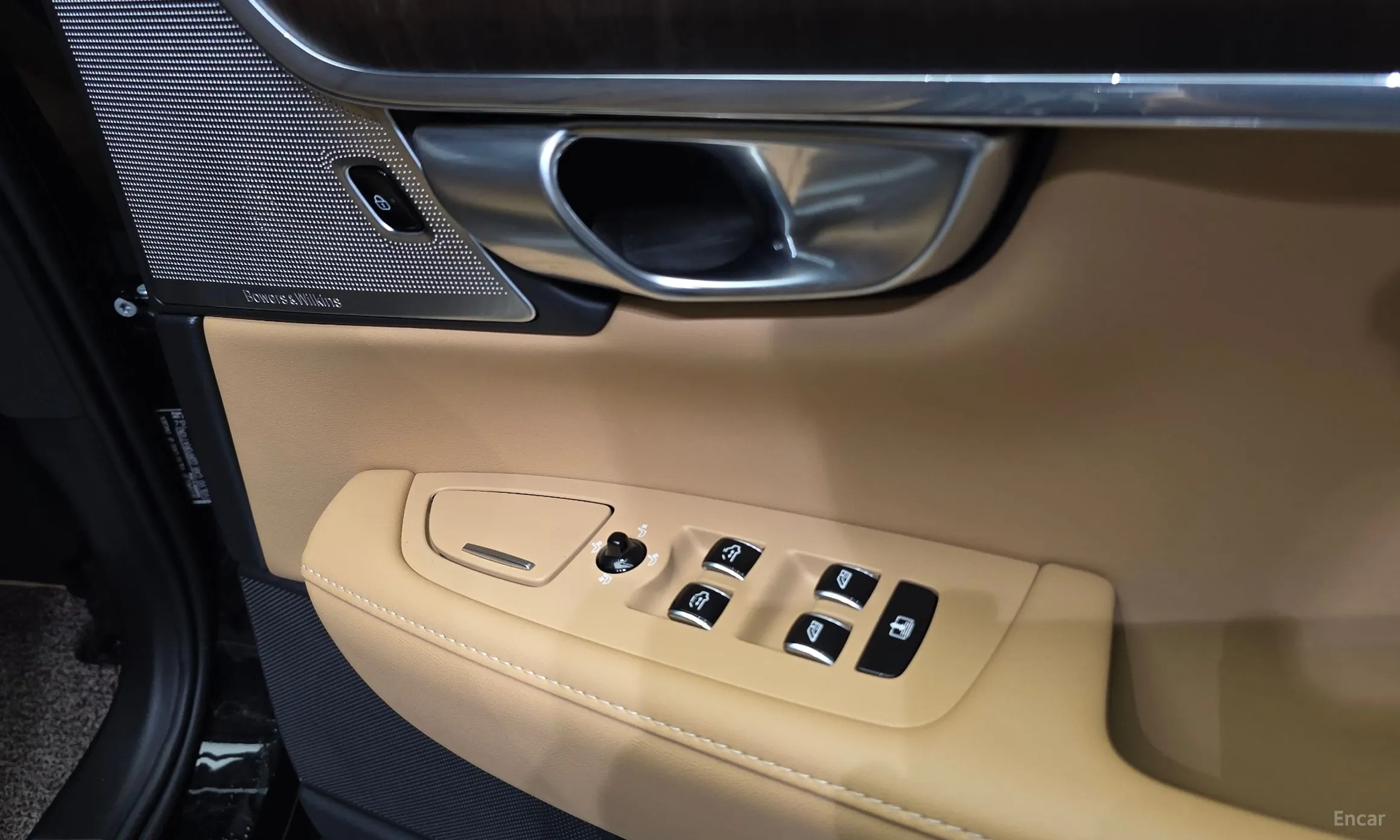 Volvo S90 превью 16