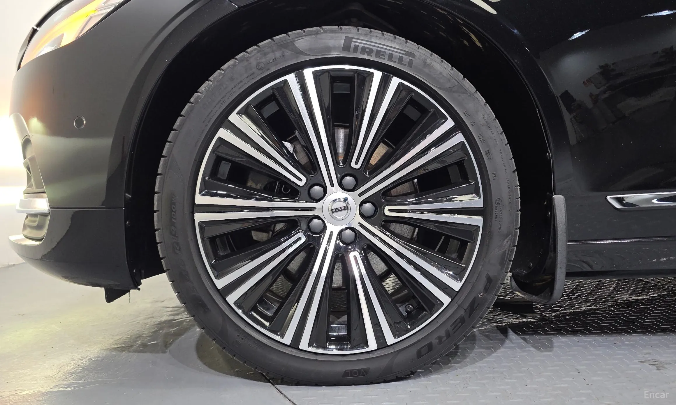 Volvo S90 превью 5