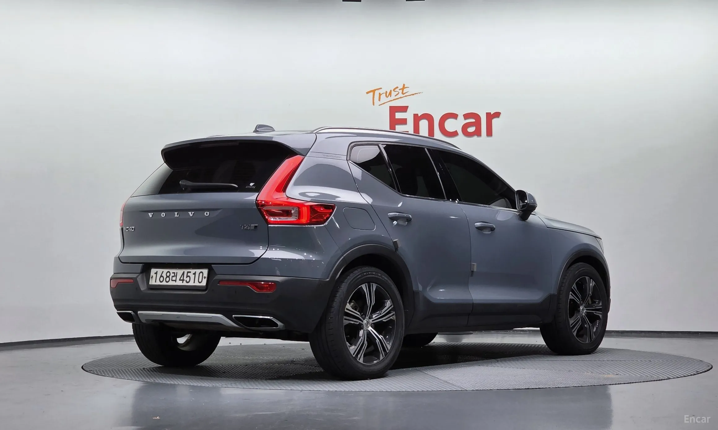 Volvo XC40 превью 2