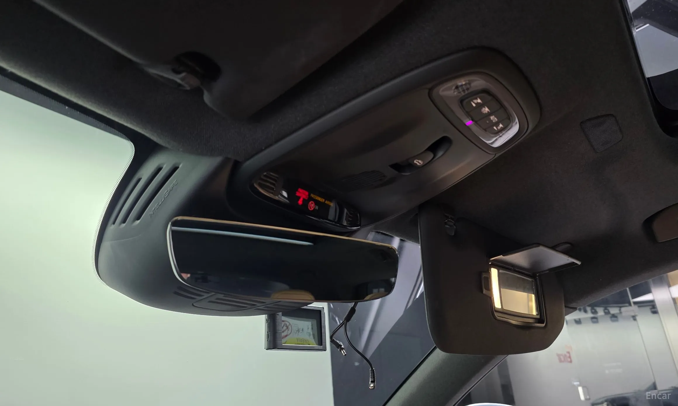 Volvo XC40 превью 18