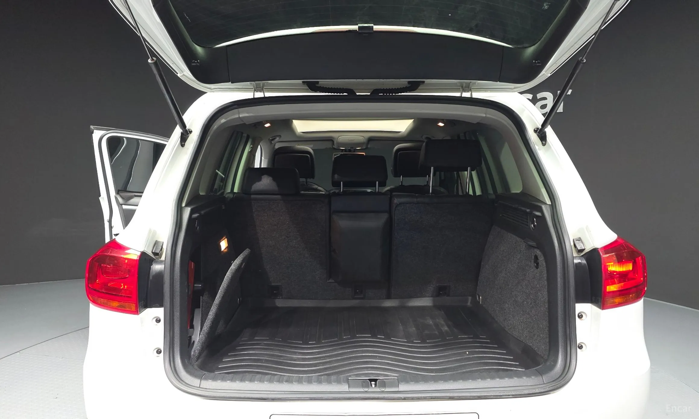 Volkswagen New Tiguan превью 20