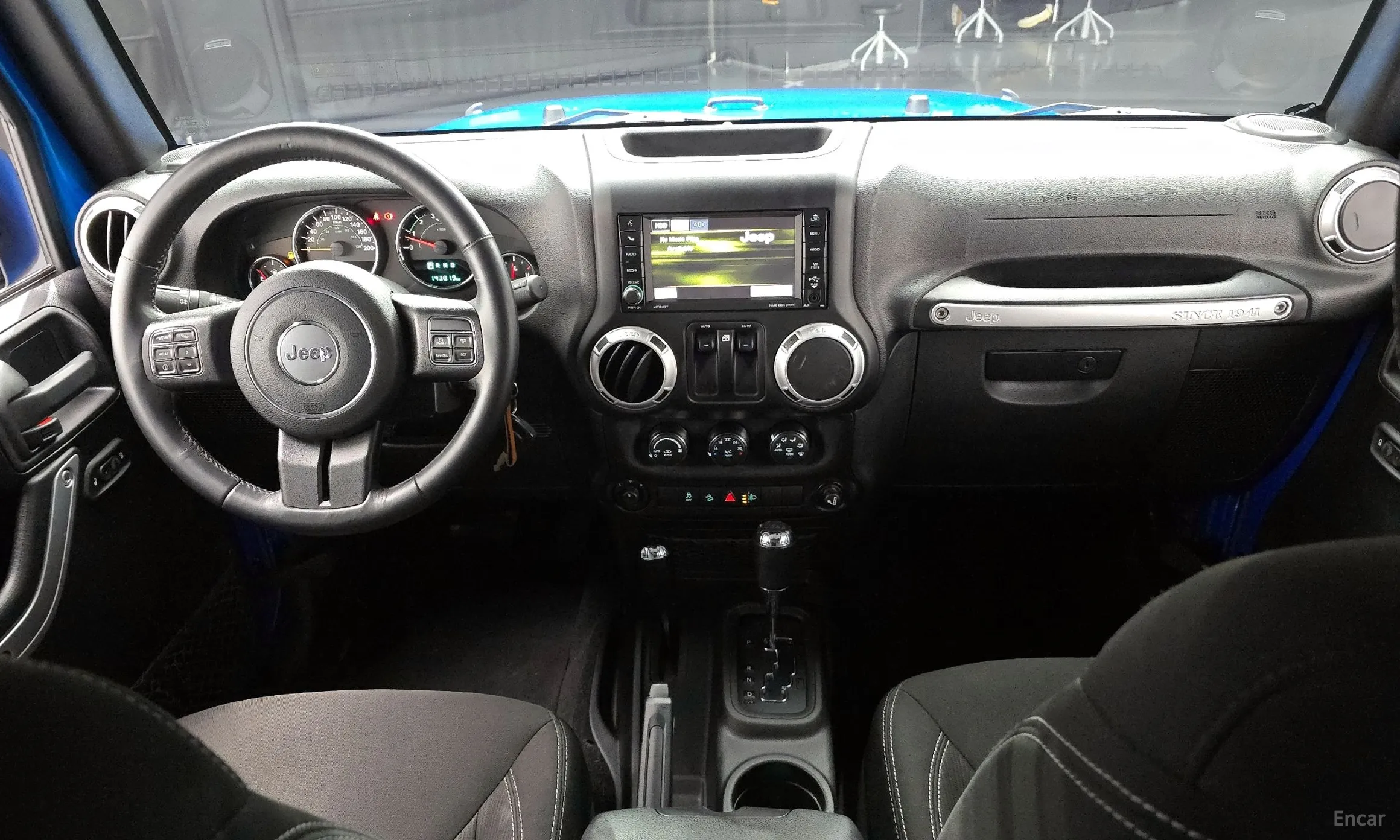 Jeep Wrangler (JK) превью 7
