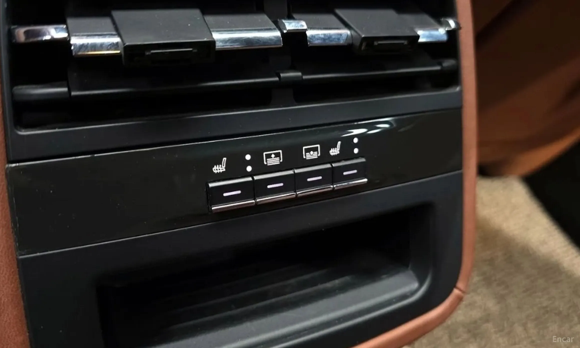 Maserati Quattroporte превью 18