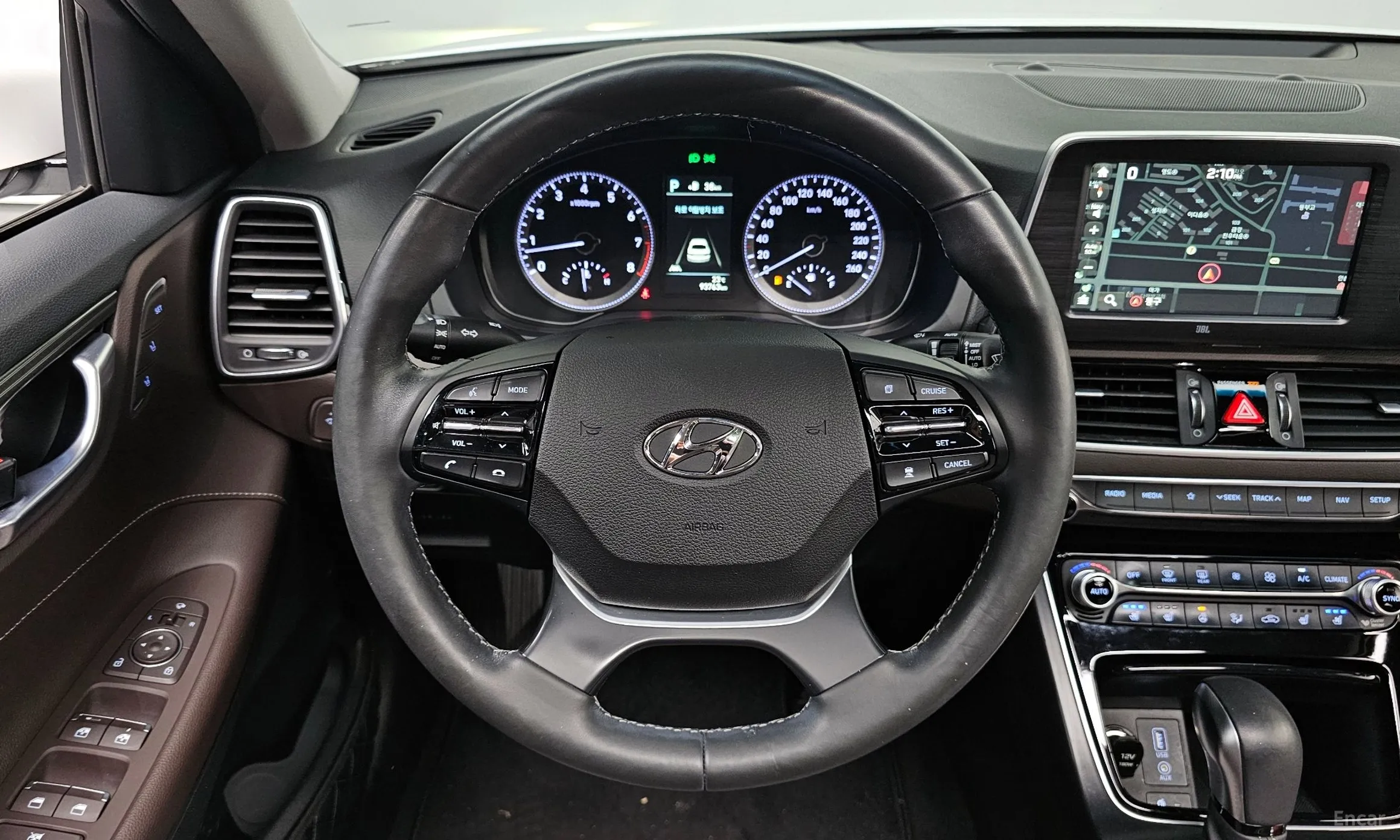 Hyundai Grandeur IG превью 12