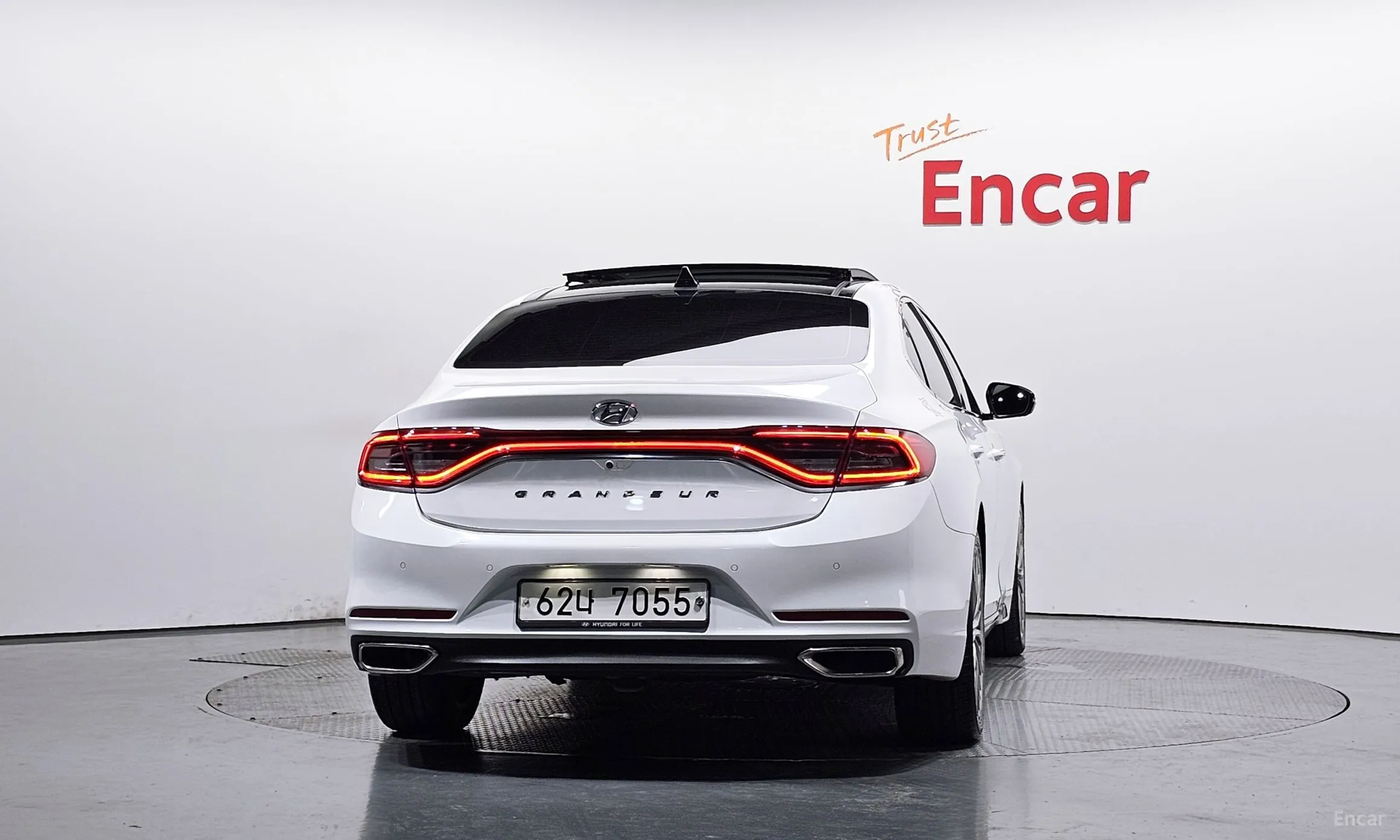 Hyundai Grandeur IG превью 4