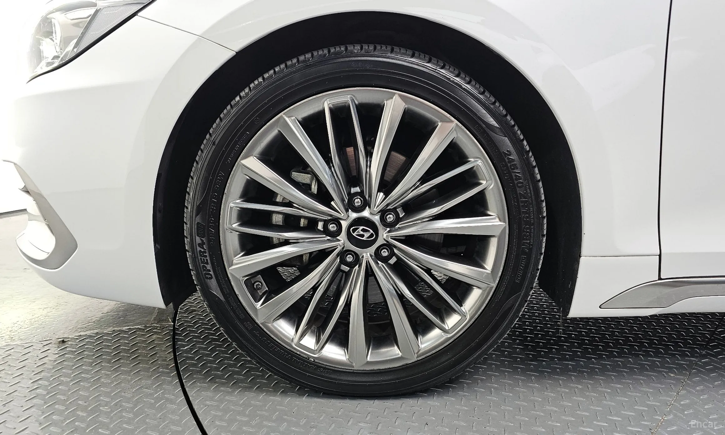 Hyundai Grandeur IG превью 5