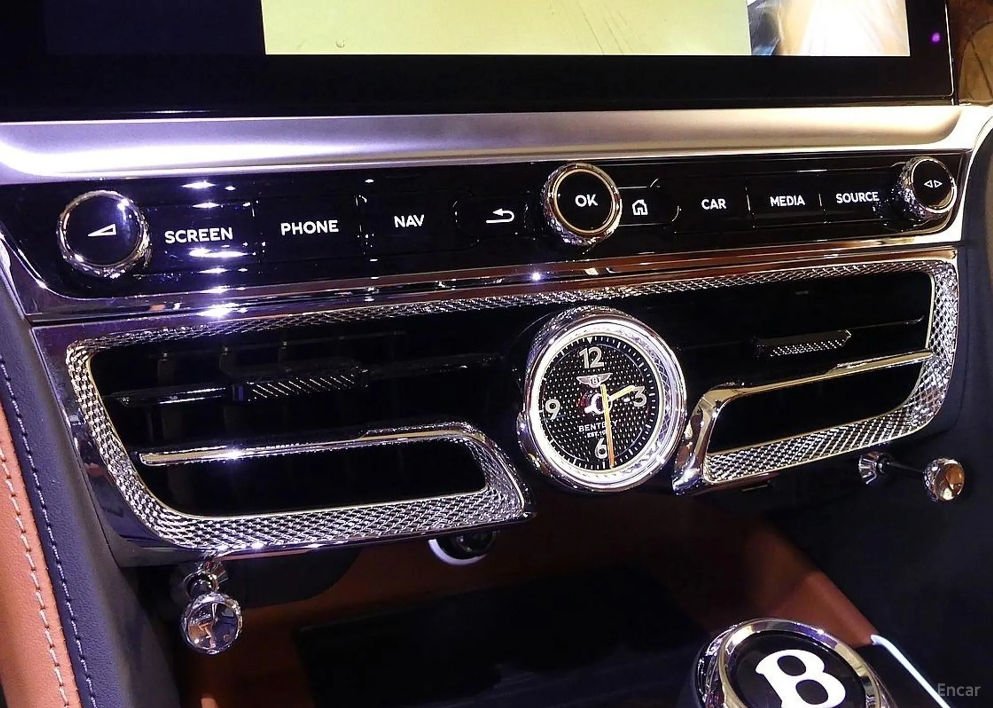 Bentley Flying Spur 3rd Generation превью 13