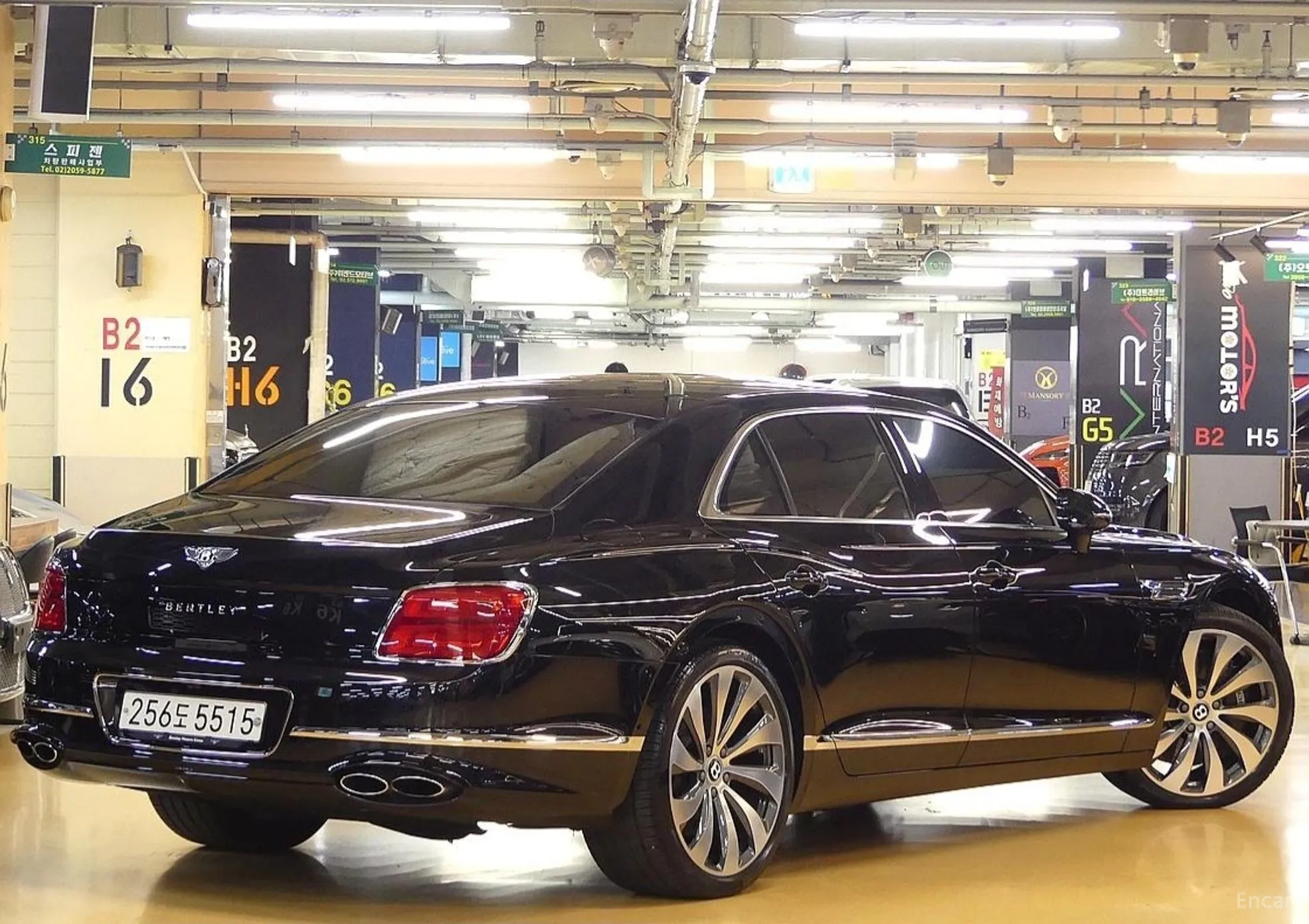 Bentley Flying Spur 3rd Generation превью 3