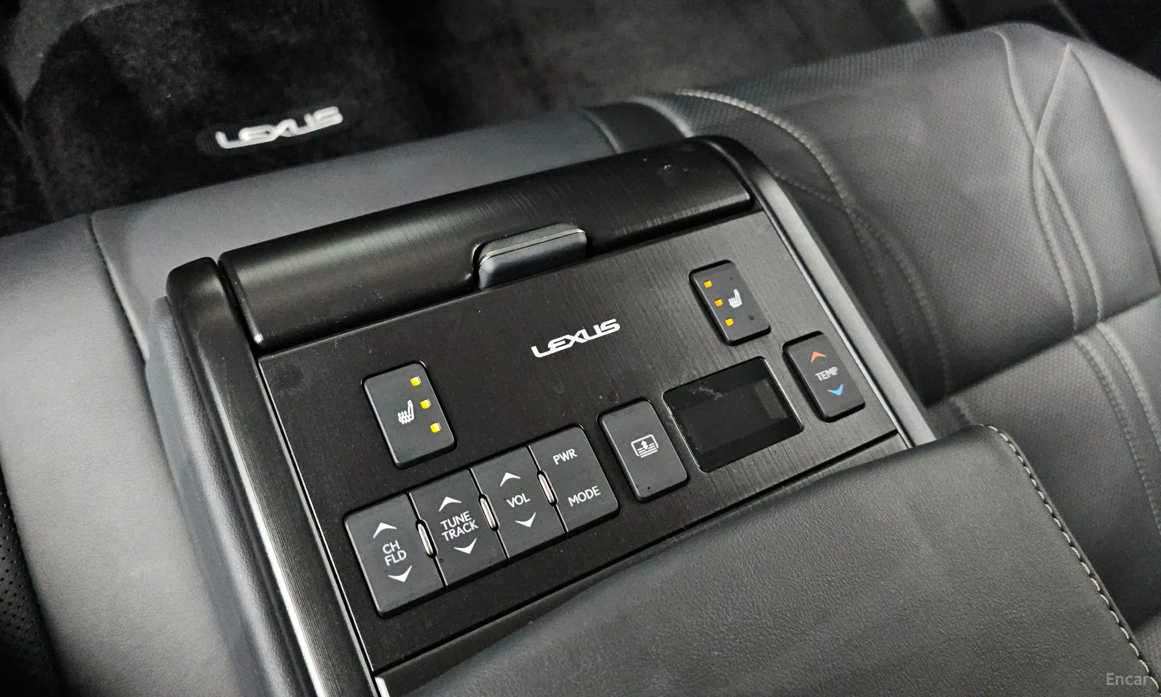Lexus ES300h 7th Generation превью 20