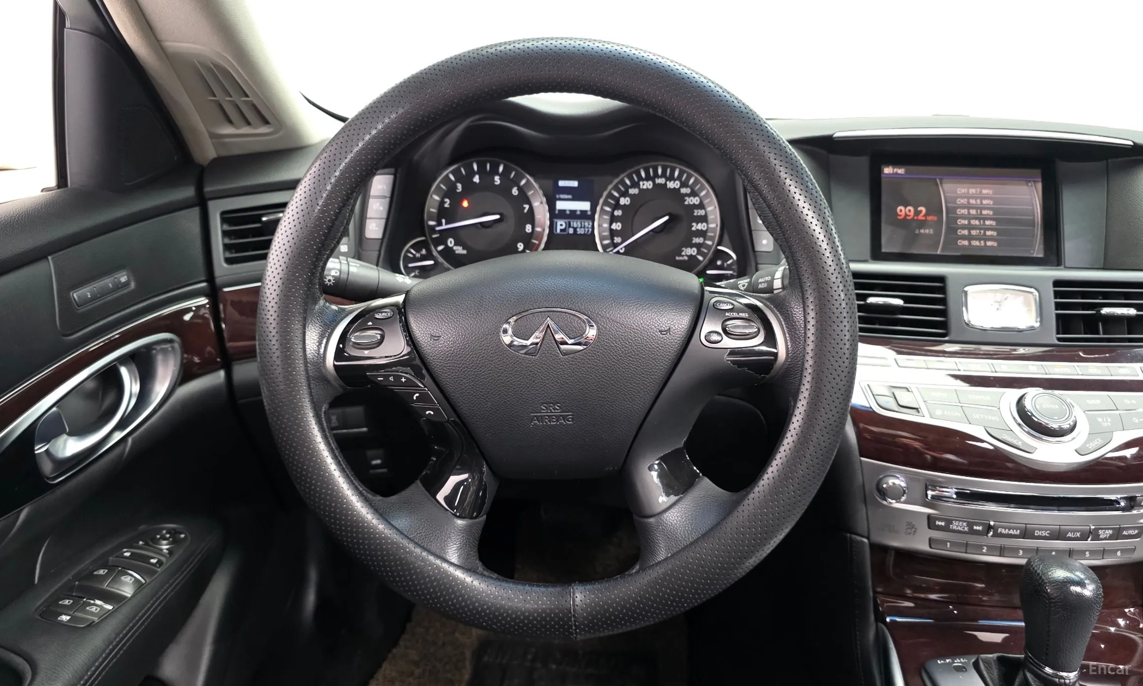 Infiniti M37 превью 13