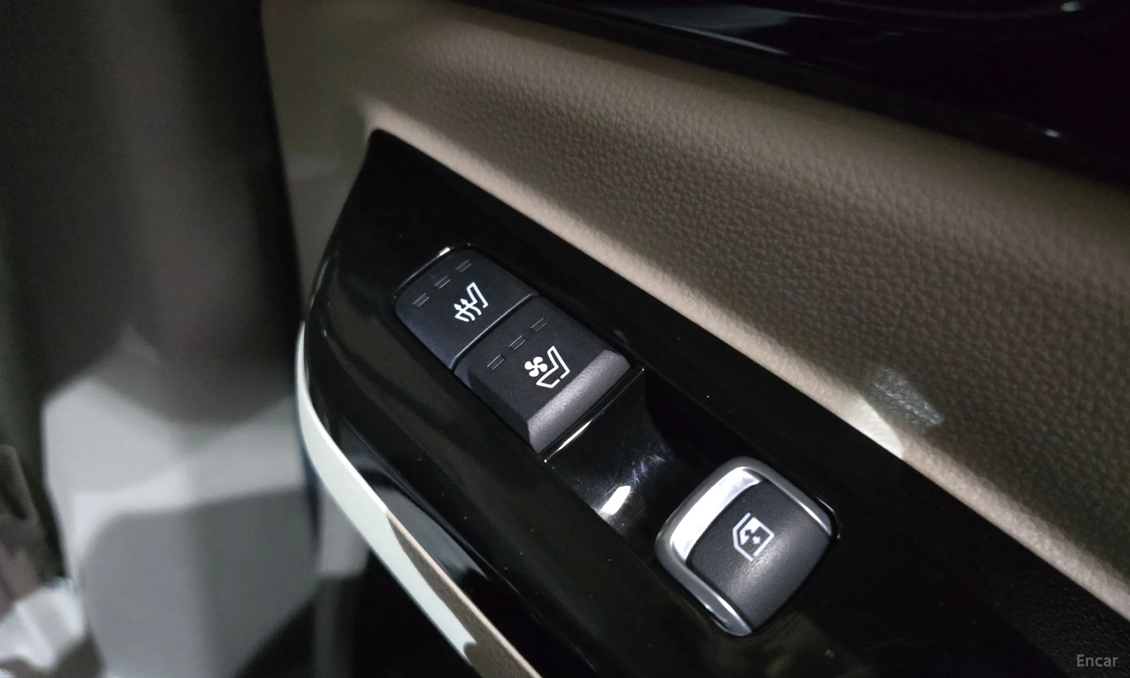 Kia Carnival Gen 4 превью 18