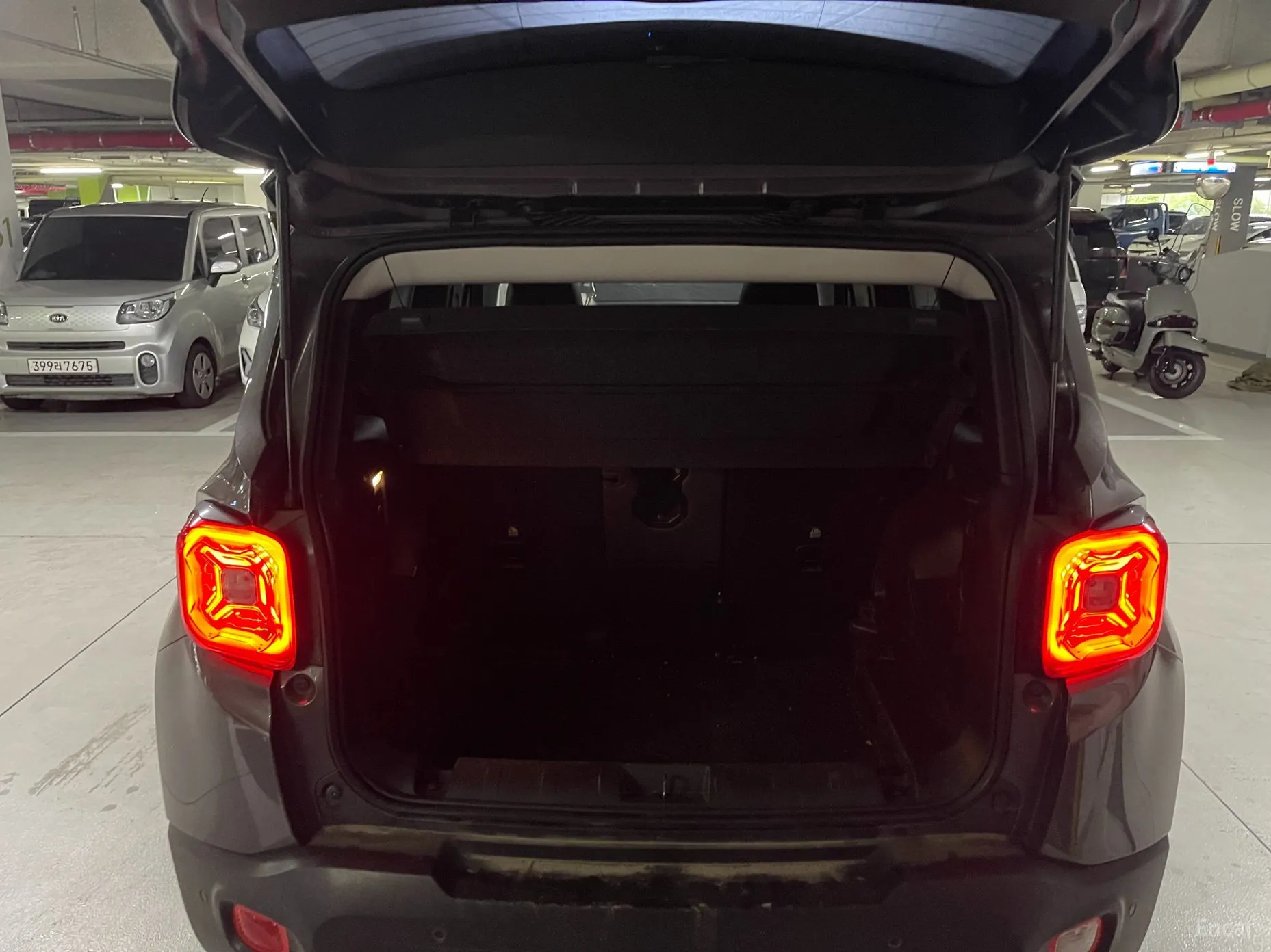 Jeep Renegade превью 16