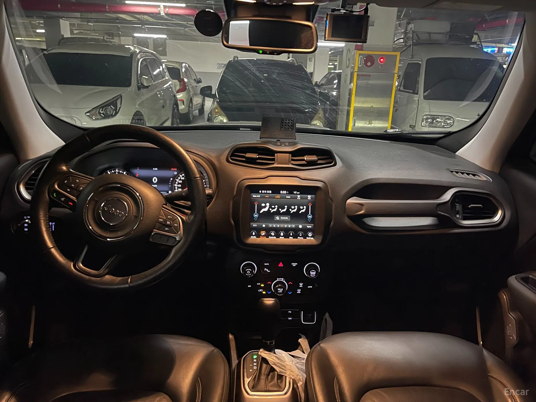 Jeep Renegade превью 5