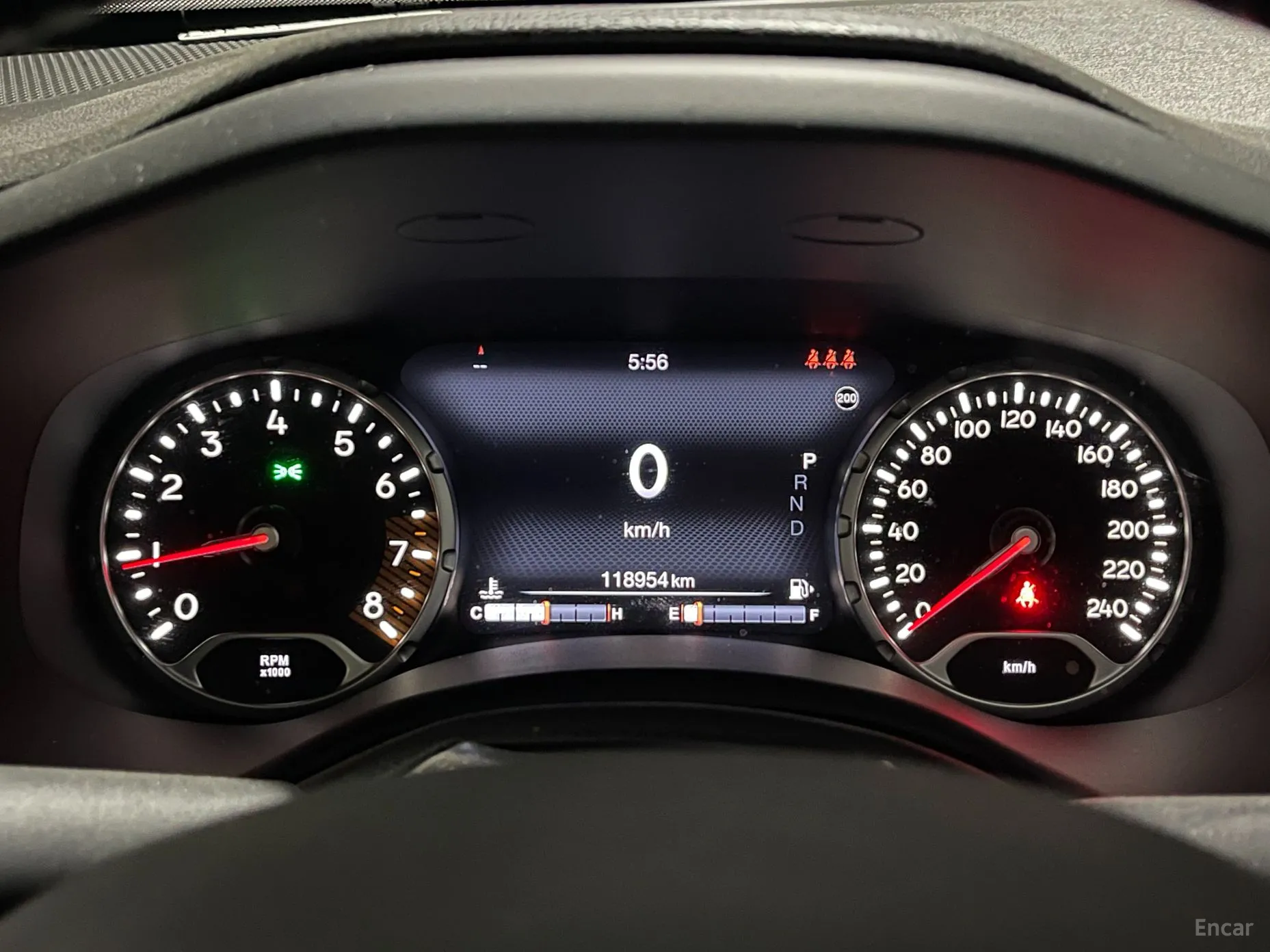 Jeep Renegade превью 7